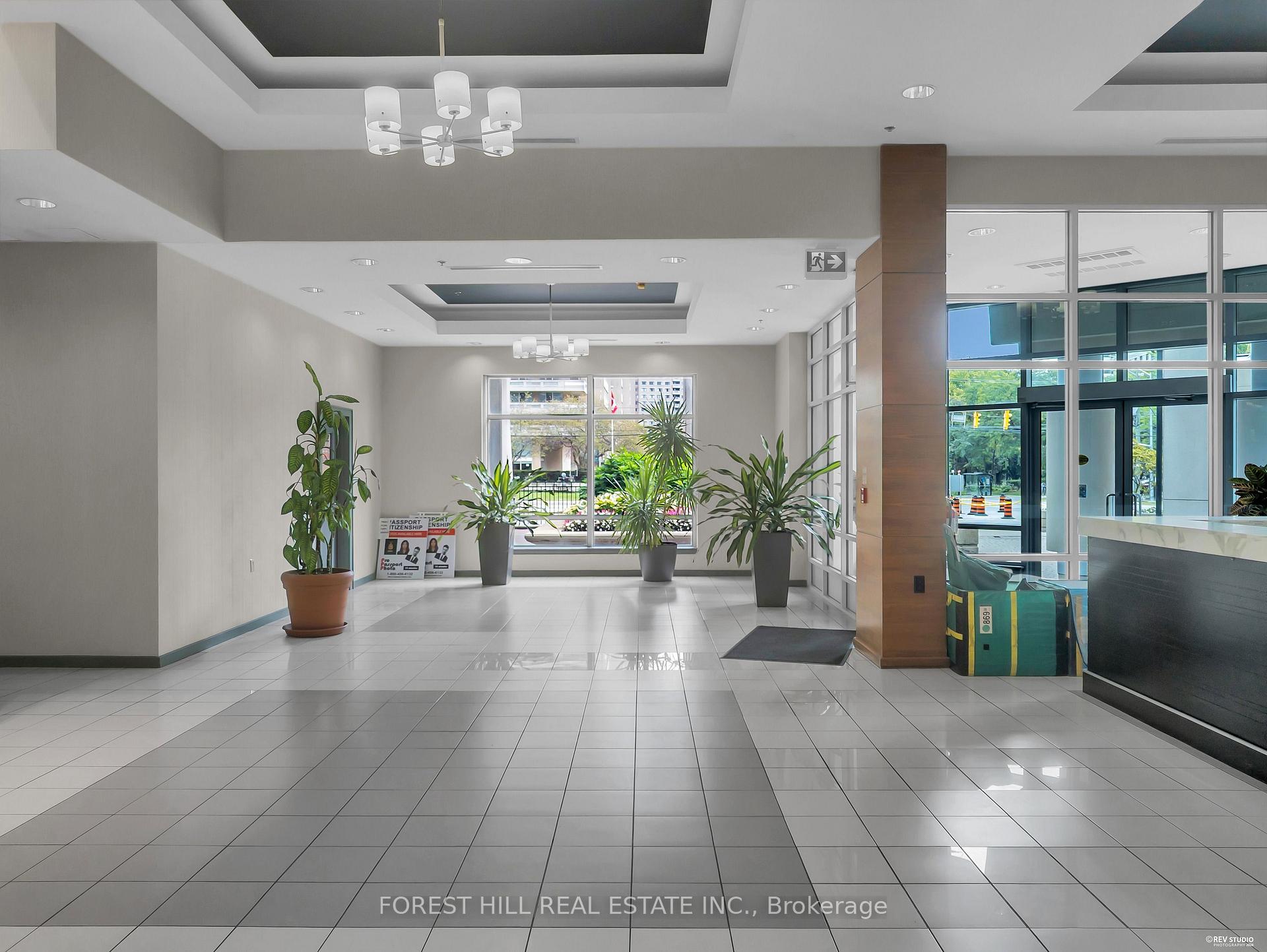 Photo 9 of Unit 705, 33 Elm Drive W, Mississauga, City Centre — HOMEH