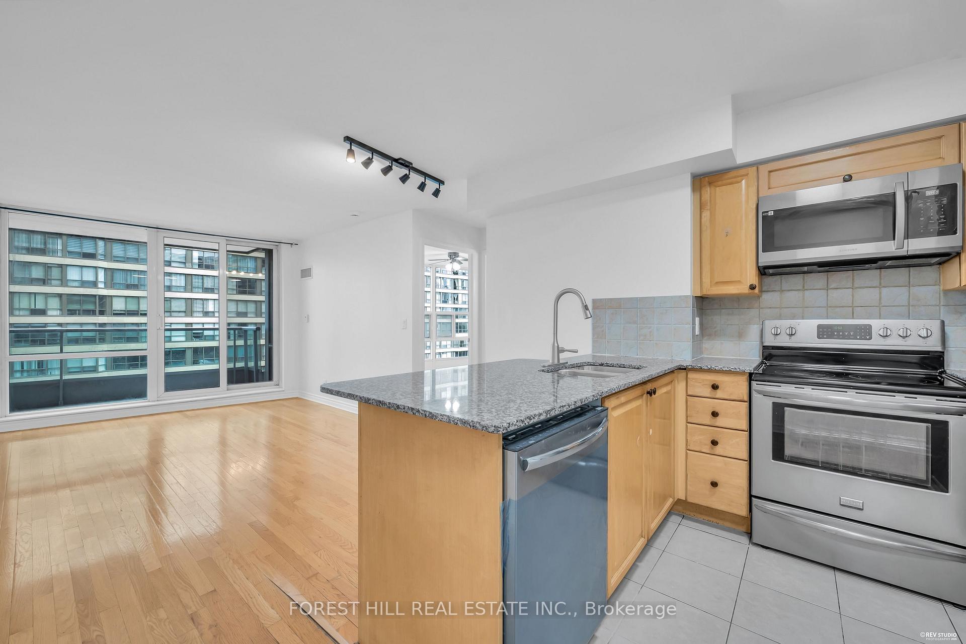 Photo 25 of Unit 705, 33 Elm Drive W, Mississauga, City Centre — HOMEH