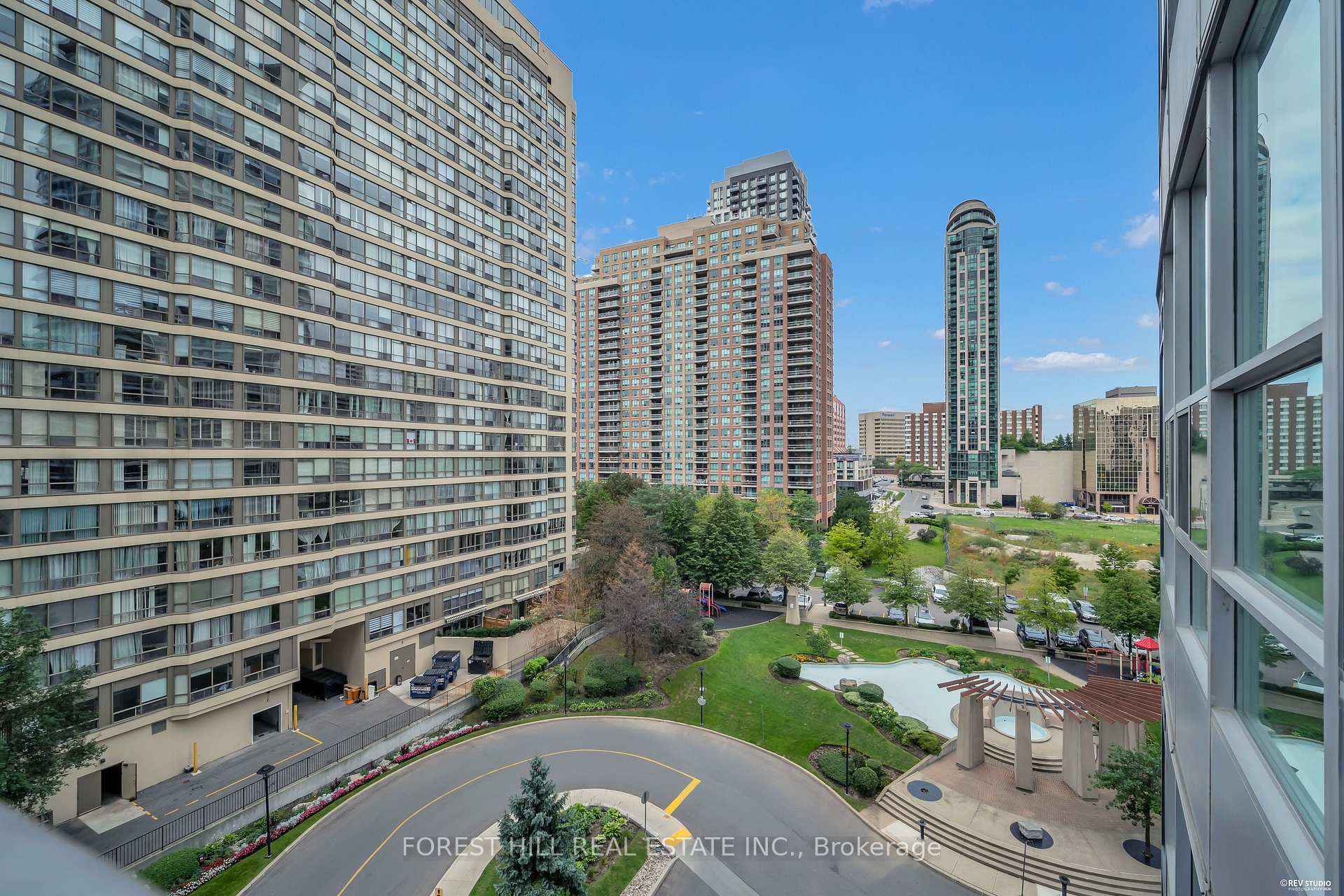 Photo 61 of Unit 705, 33 Elm Drive W, Mississauga, City Centre — HOMEH