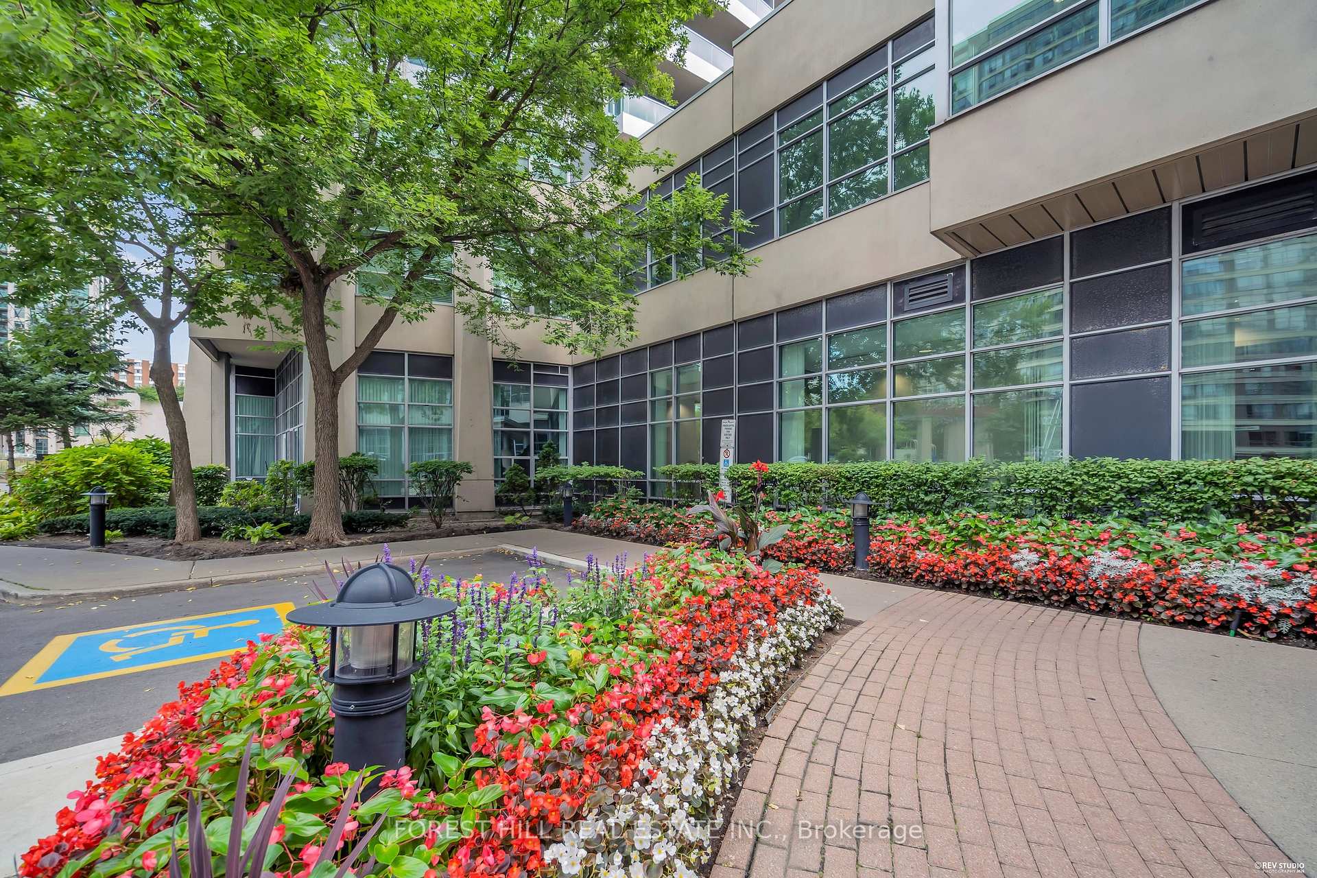 Photo 65 of Unit 705, 33 Elm Drive W, Mississauga, City Centre — HOMEH