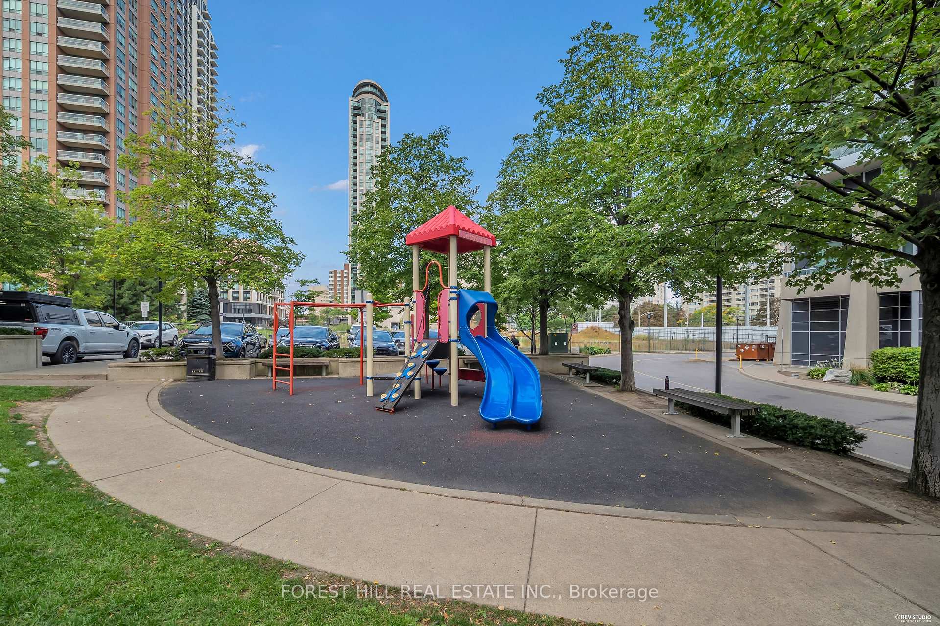 Photo 69 of Unit 705, 33 Elm Drive W, Mississauga, City Centre — HOMEH