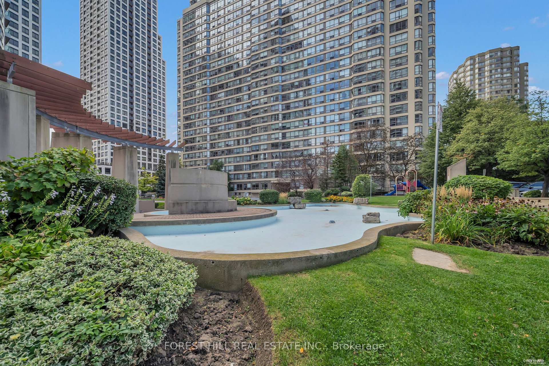 Photo 70 of Unit 705, 33 Elm Drive W, Mississauga, City Centre — HOMEH