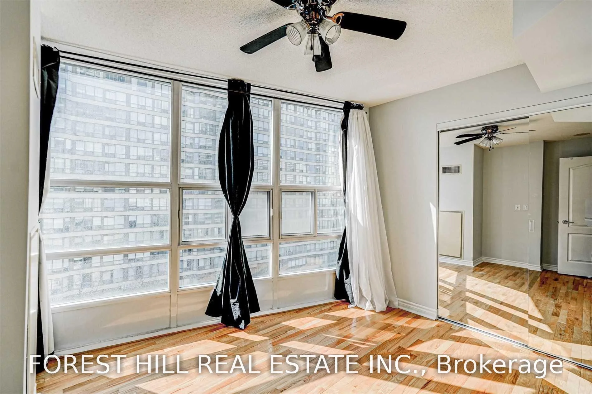 Photo 42 of Unit 705, 33 Elm Drive W, Mississauga, City Centre — HOMEH