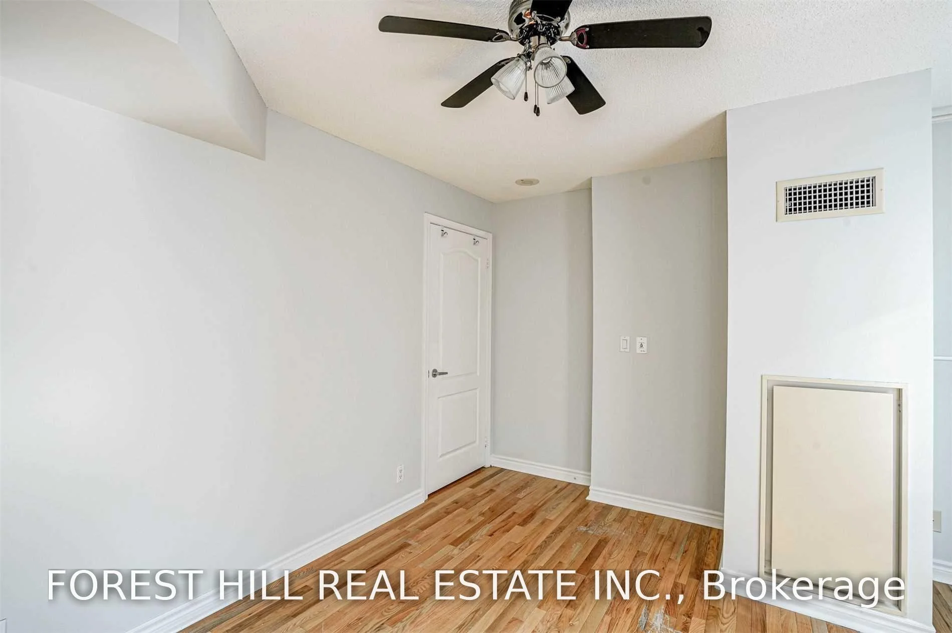 Photo 50 of Unit 705, 33 Elm Drive W, Mississauga, City Centre — HOMEH