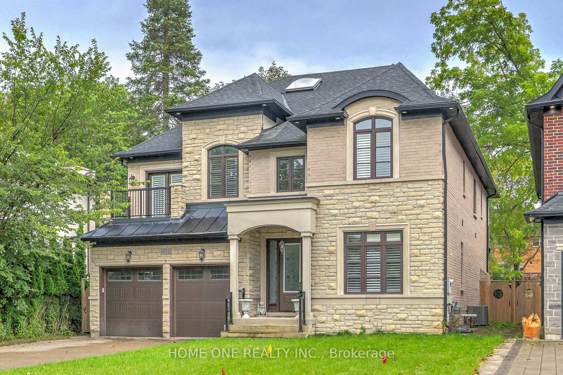 Photo 1 of 431 Sunset Beach Road, Richmond Hill, Oak Ridges Lake Wilcox — HOMEH