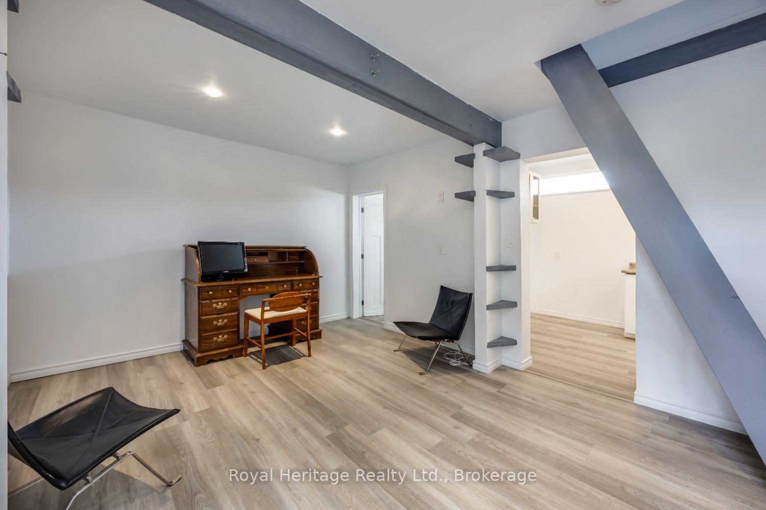 Photo 5 of 203 Valencia Road, Oshawa, Lakeview — HOMEH