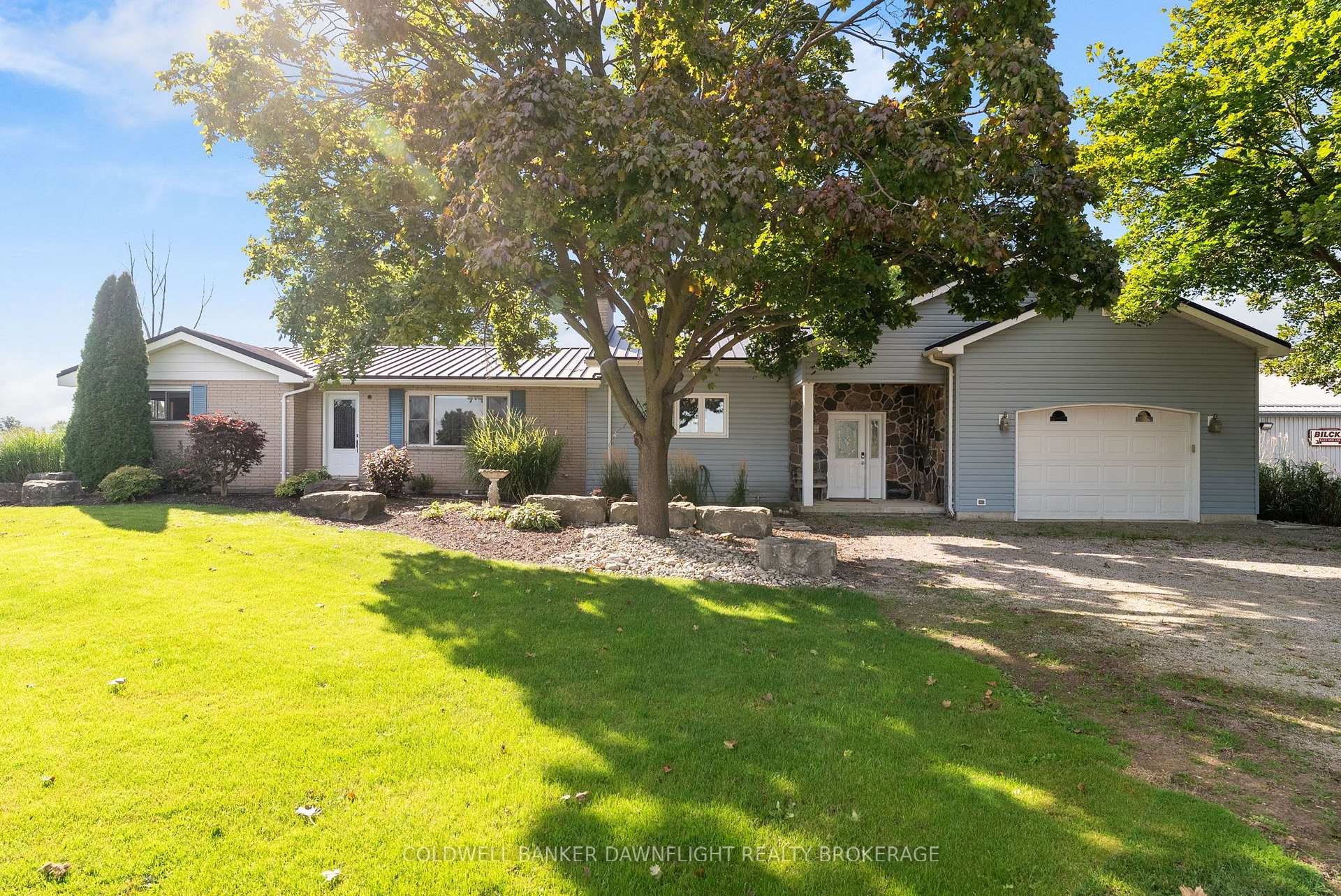 Photo of 40987 Kirkton Road