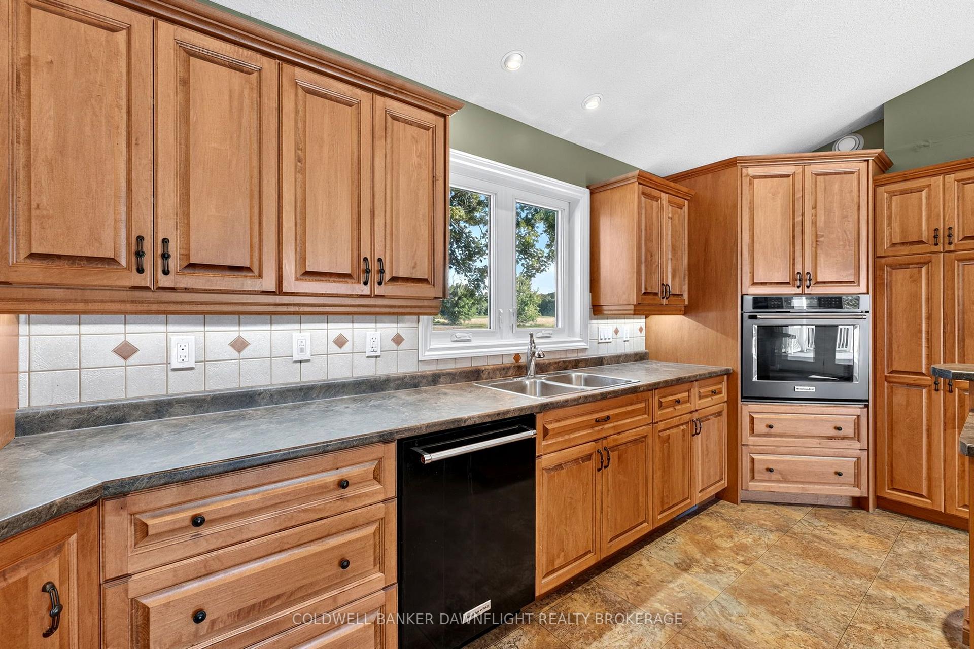 Photo 12 of 40987 Kirkton Road, South Huron, Usborne — HOMEH