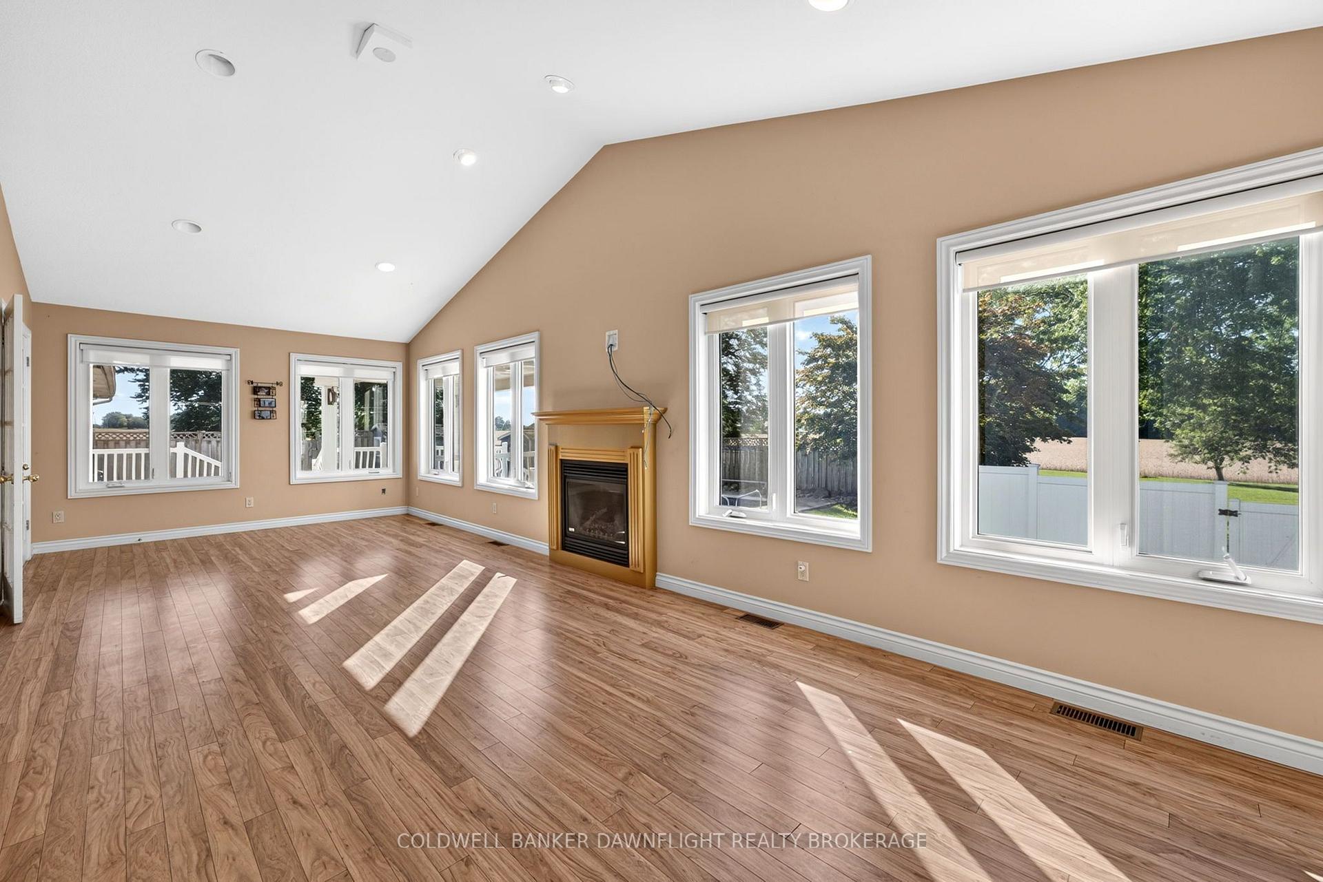 Photo 19 of 40987 Kirkton Road, South Huron, Usborne — HOMEH