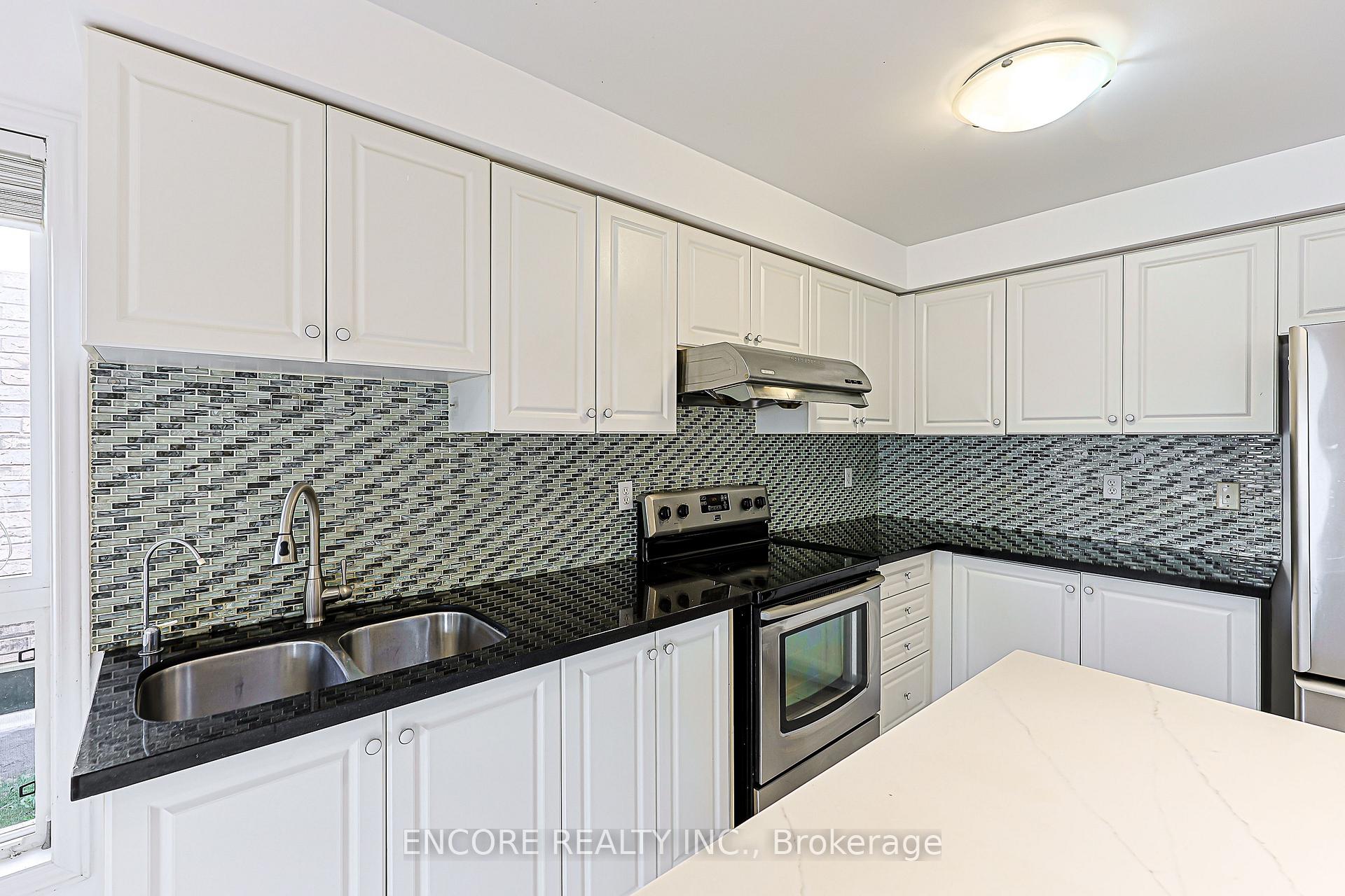 Photo 13 of 1006 Bur Oak Avenue, Markham, Wismer — HOMEH