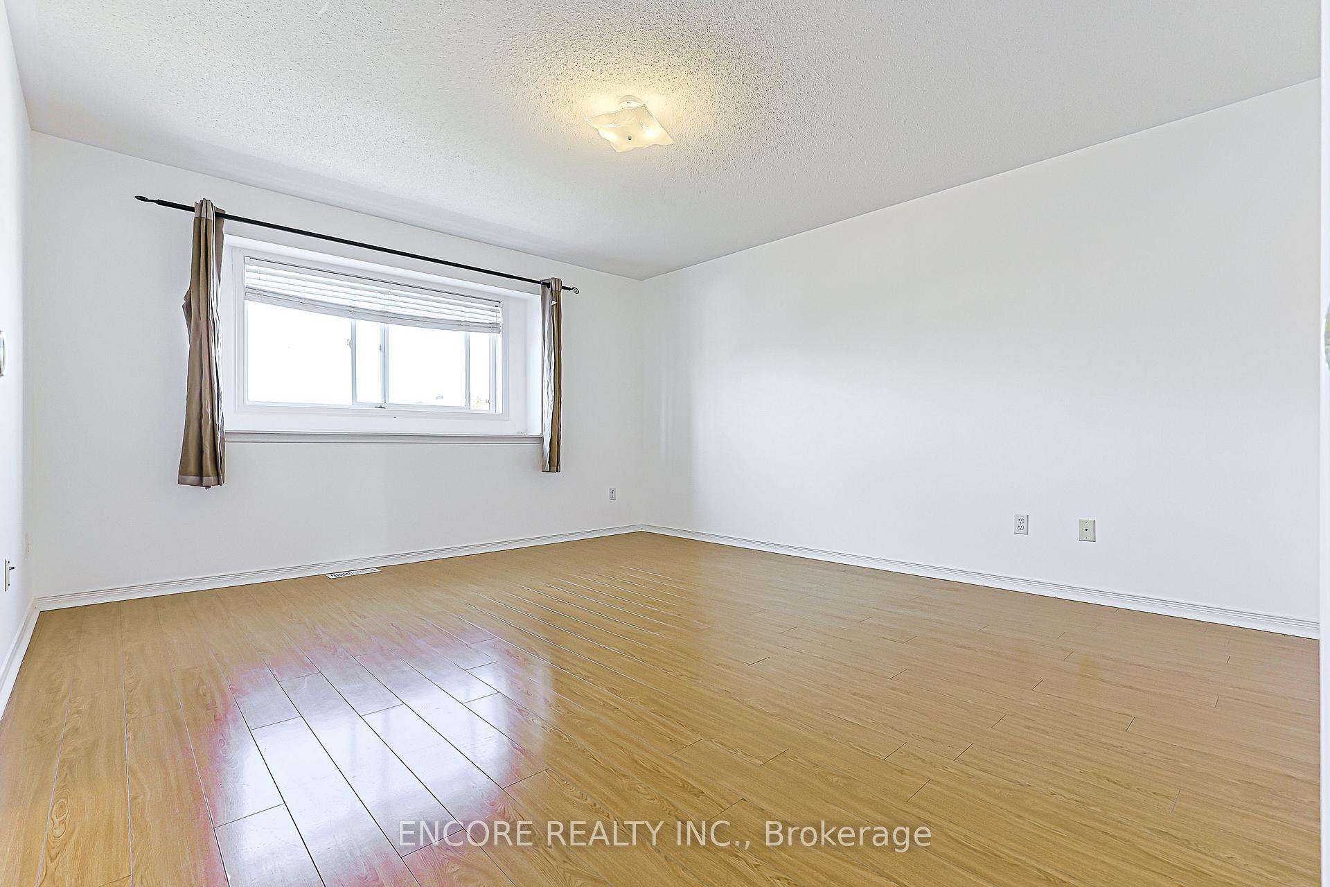 Photo 19 of 1006 Bur Oak Avenue, Markham, Wismer — HOMEH