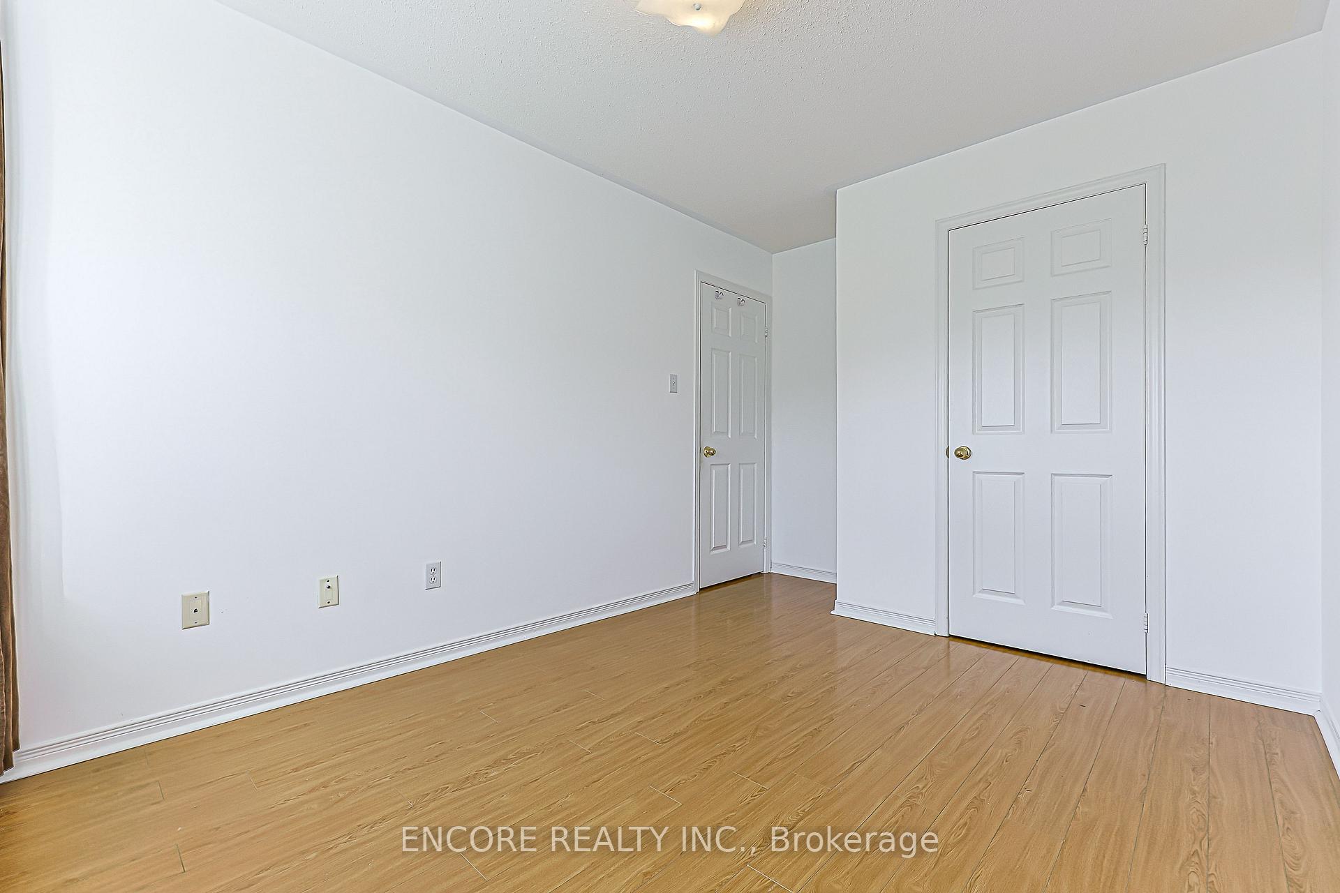 Photo 28 of 1006 Bur Oak Avenue, Markham, Wismer — HOMEH