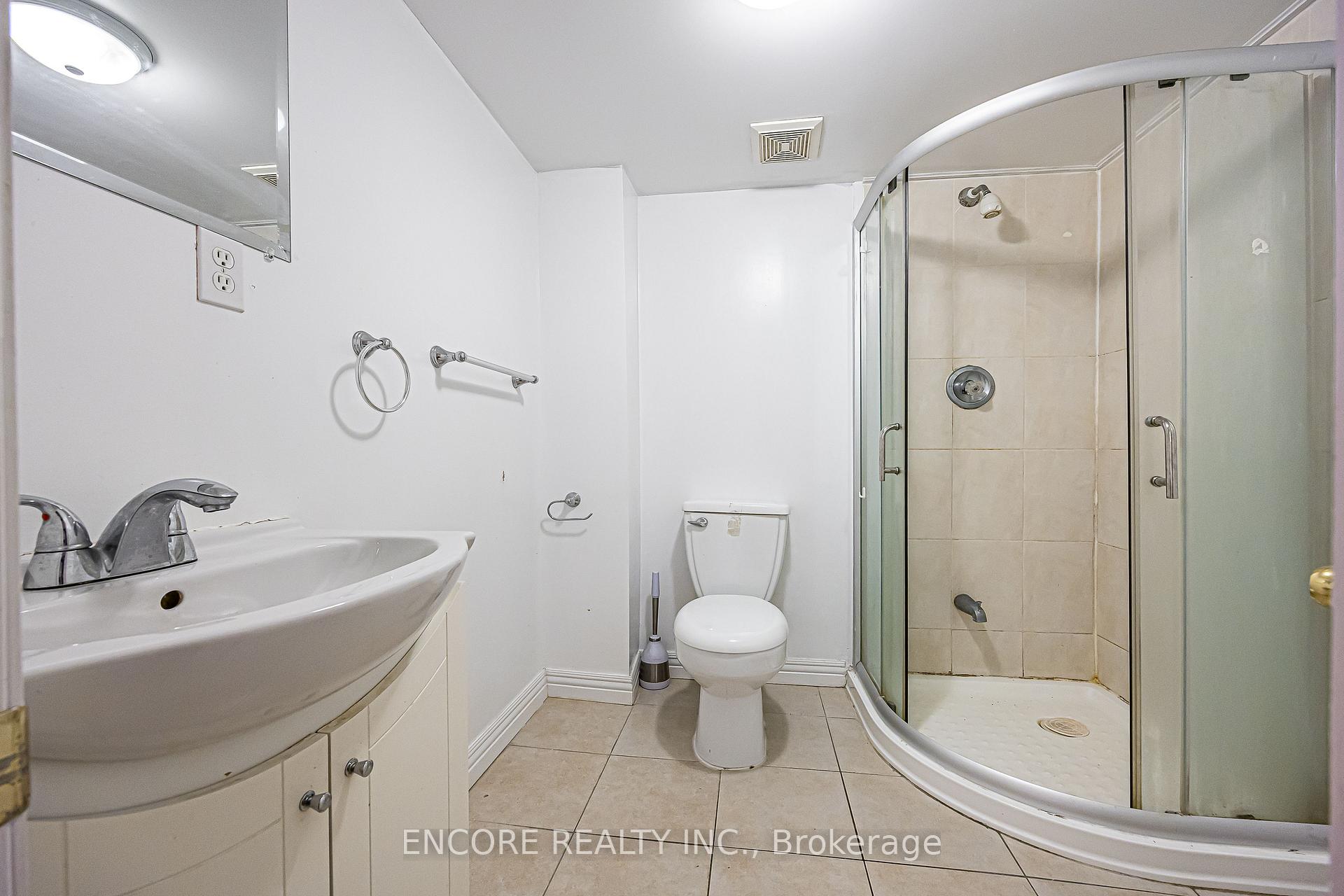 Photo 40 of 1006 Bur Oak Avenue, Markham, Wismer — HOMEH