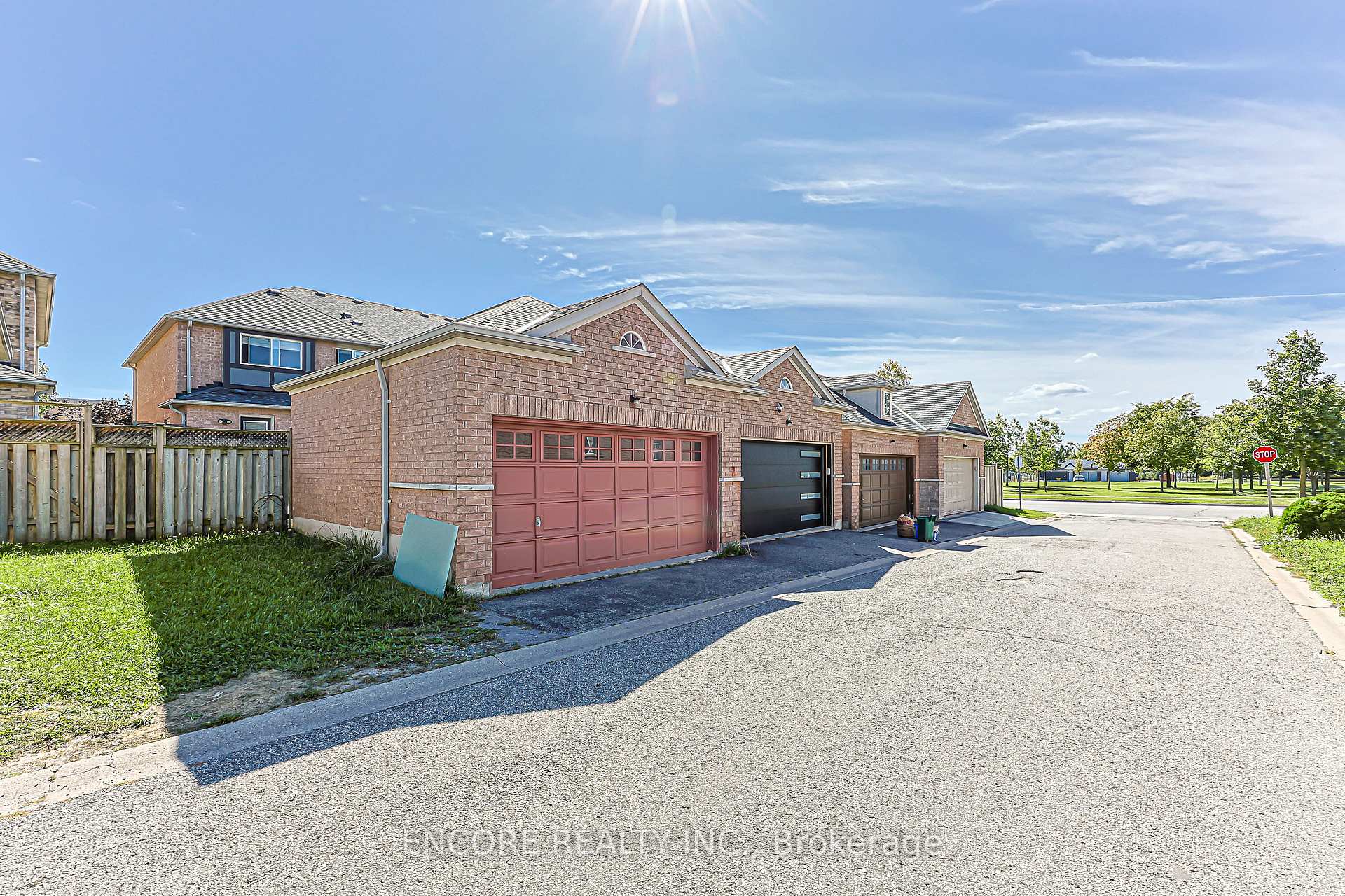 Photo 44 of 1006 Bur Oak Avenue, Markham, Wismer — HOMEH