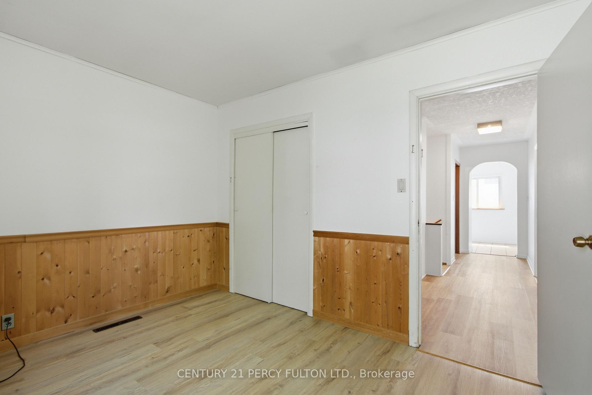 Photo 8 of 7 Valleyview Crescent, Belleville, Belleville Ward — HOMEH