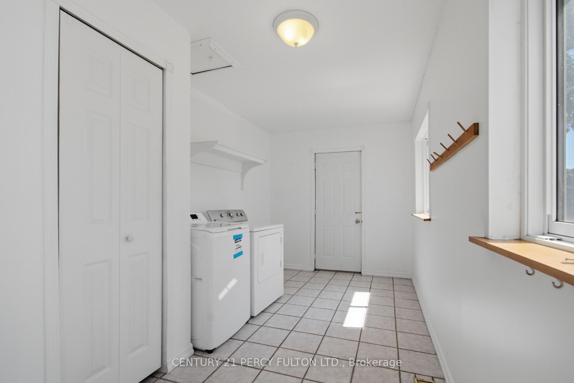 Photo 13 of 7 Valleyview Crescent, Belleville, Belleville Ward — HOMEH