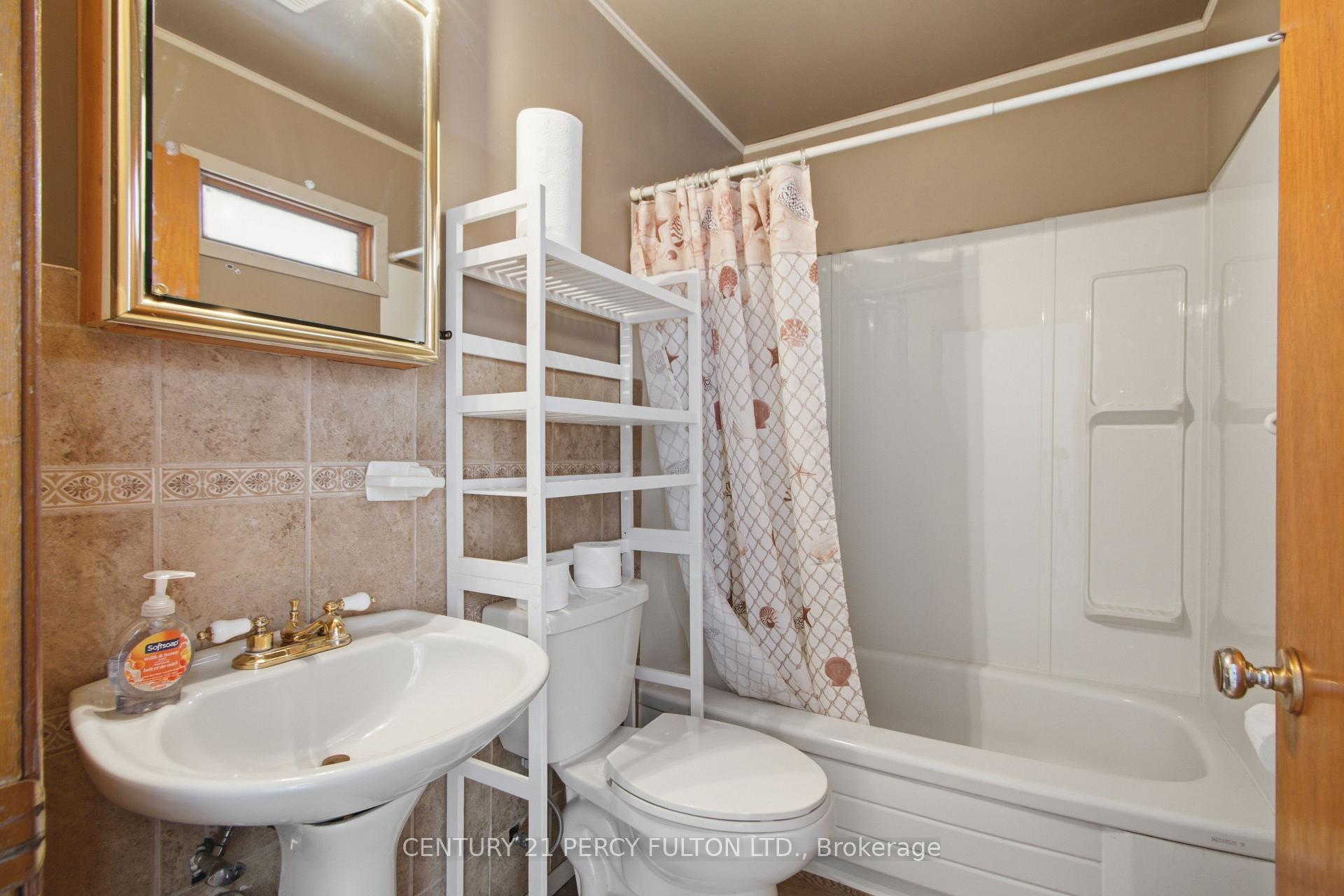 Photo 14 of 7 Valleyview Crescent, Belleville, Belleville Ward — HOMEH