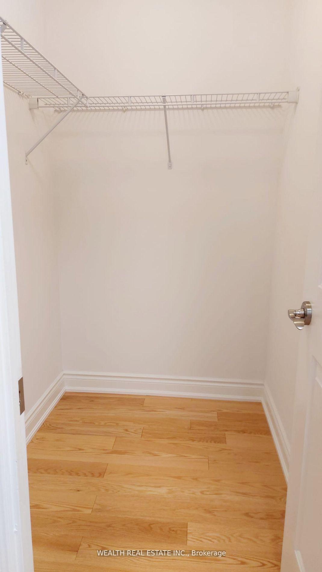 Photo 10 of Unit 1503, 20 Bloorview Place, North York, Don Valley Village — HOMEH