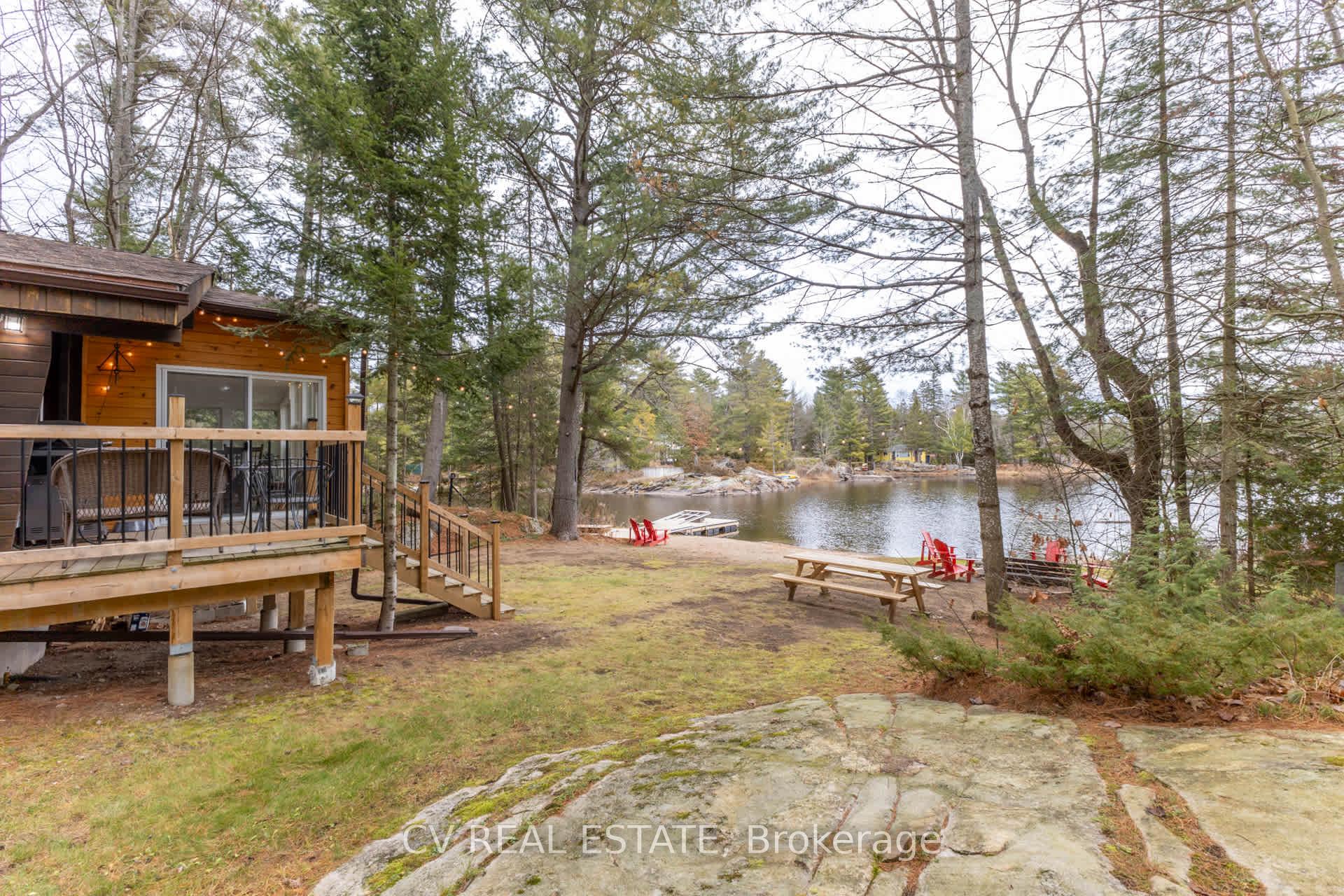 Photo 2 of 11 Gull Crescent, Kawartha Lakes, Somerville — HOMEH