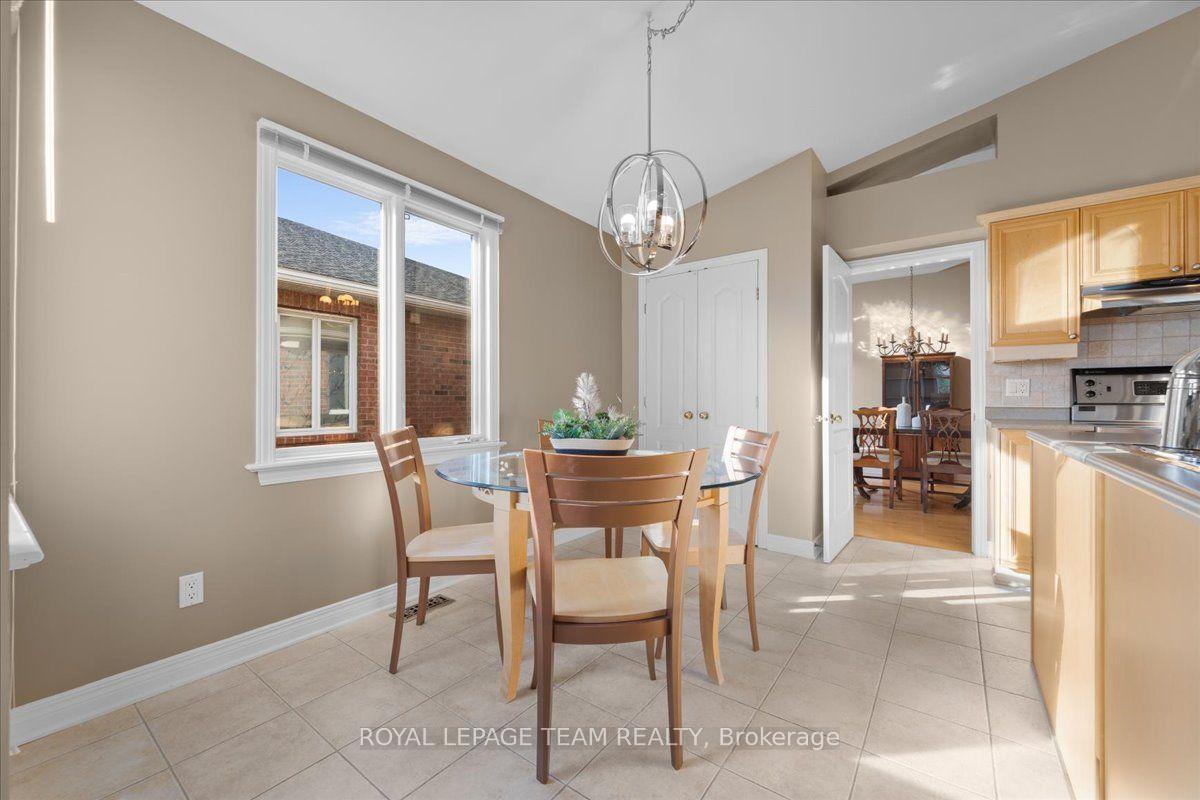 Photo 13 of 6 Amberlakes Drive, Ottawa, Stittsville (Central) — HOMEH