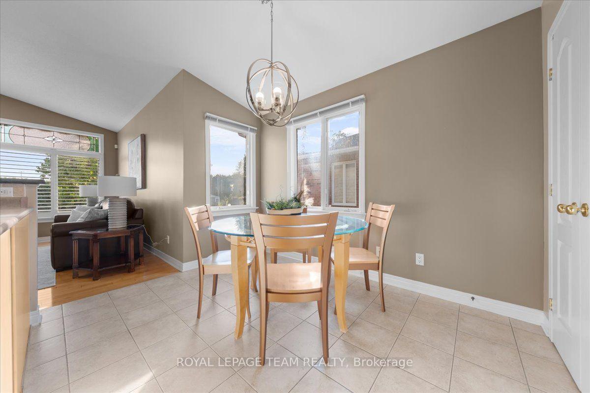 Photo 14 of 6 Amberlakes Drive, Ottawa, Stittsville (Central) — HOMEH