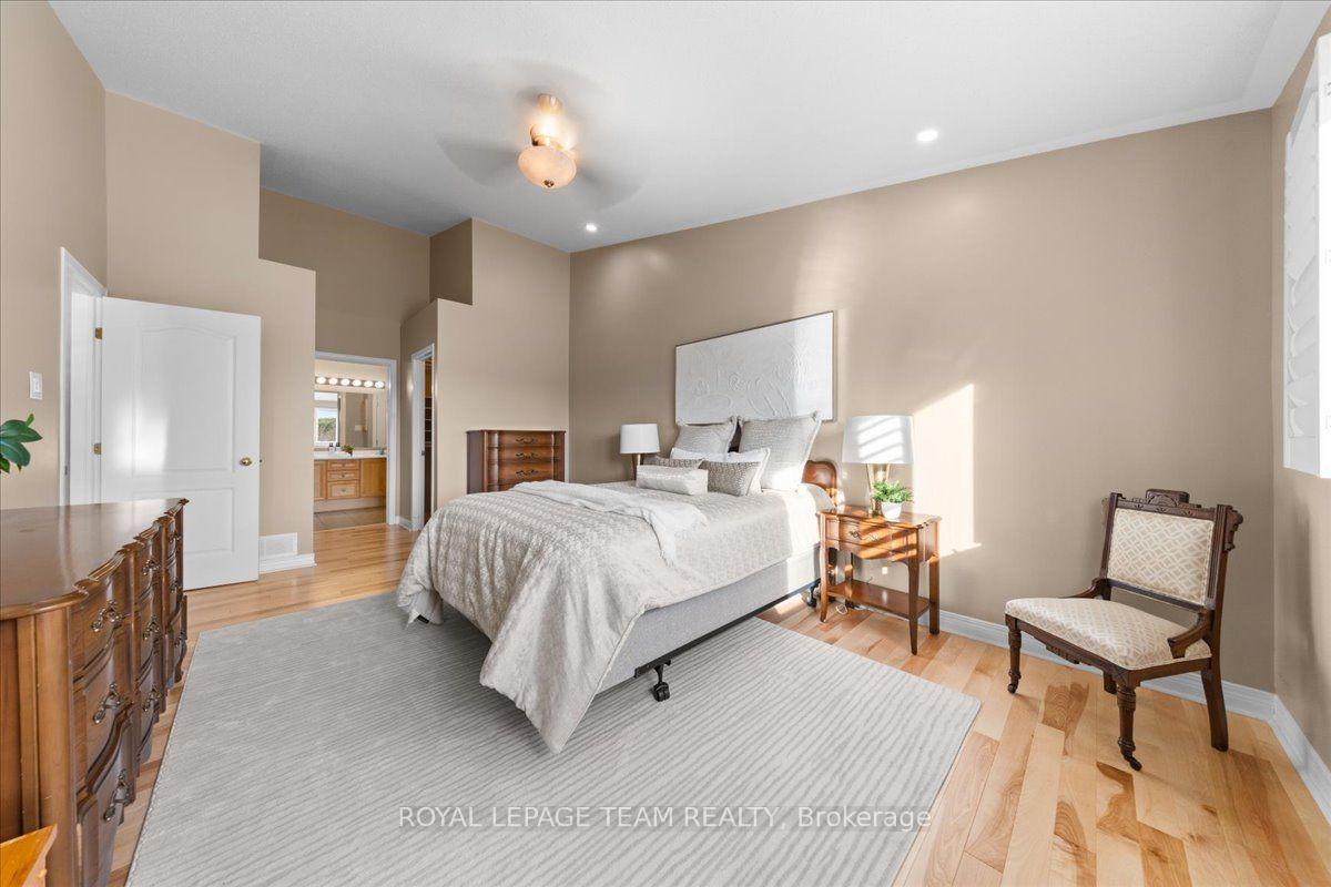 Photo 25 of 6 Amberlakes Drive, Ottawa, Stittsville (Central) — HOMEH