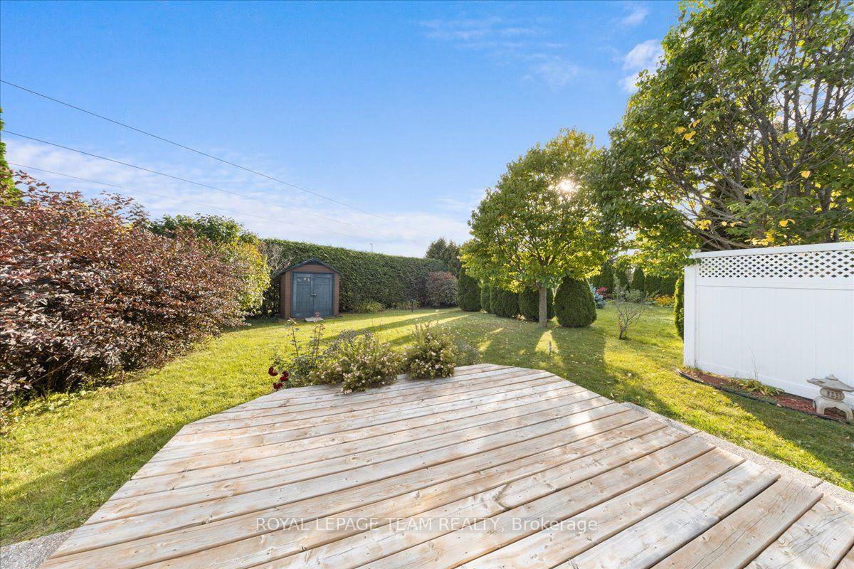 Photo 36 of 6 Amberlakes Drive, Ottawa, Stittsville (Central) — HOMEH