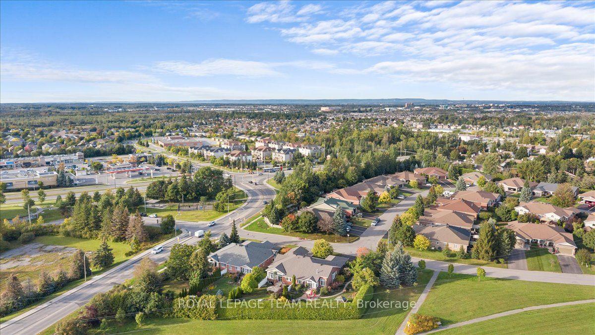 Photo 42 of 6 Amberlakes Drive, Ottawa, Stittsville (Central) — HOMEH
