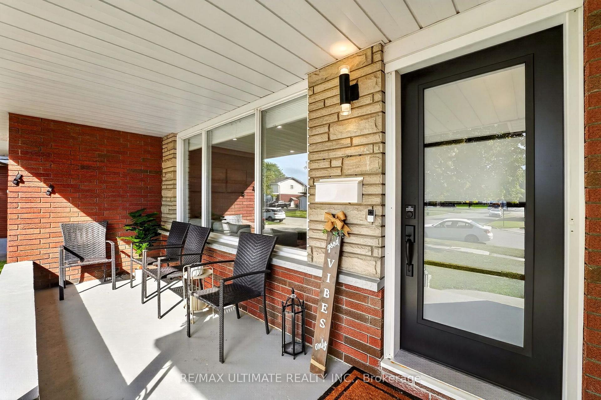 Photo 2 of 80 Saint Andrews Avenue, Welland, Lincoln/Crowland — HOMEH