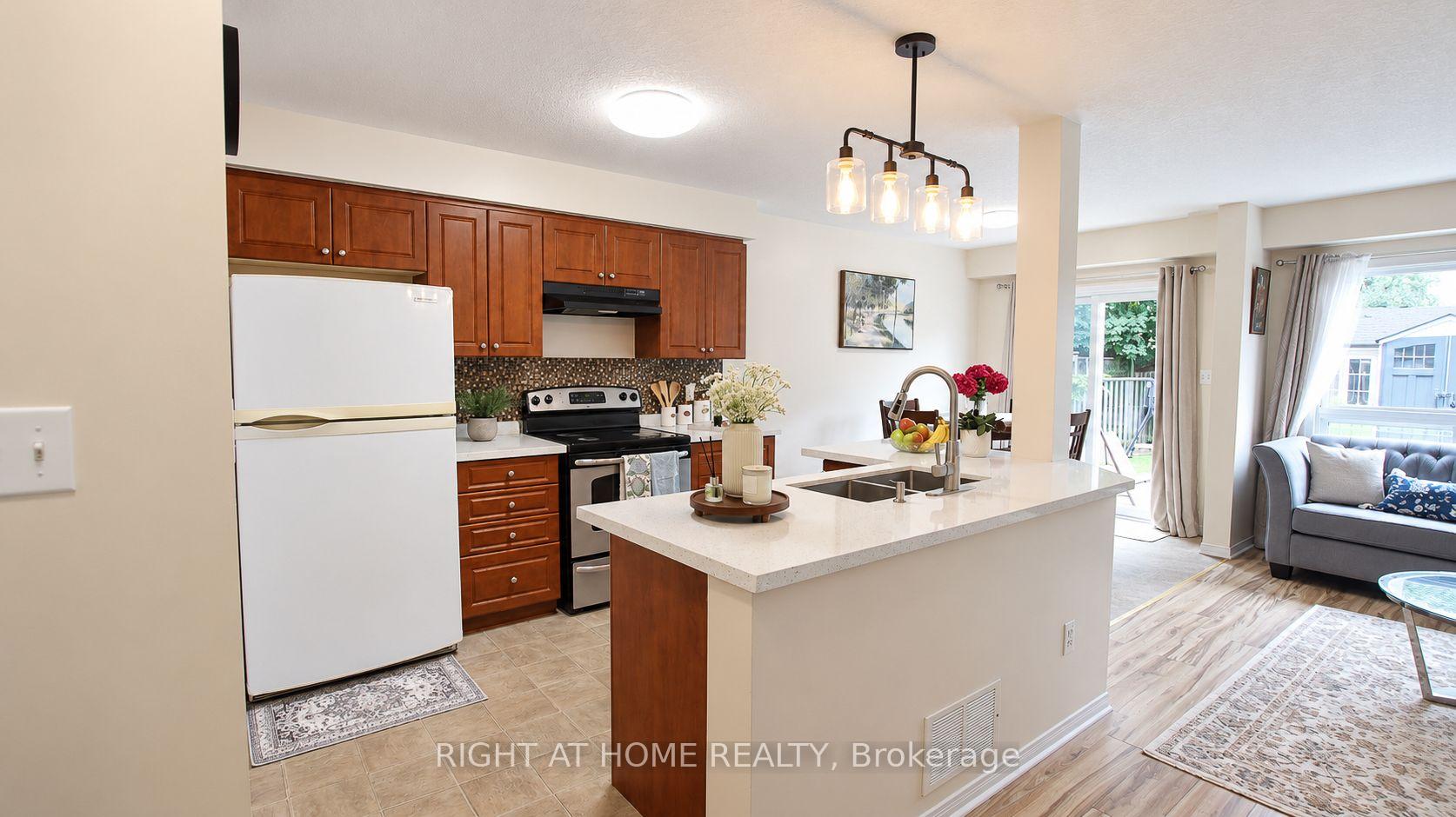 Photo 7 of 35 Chantilly Street, Kitchener, Huron Park — HOMEH