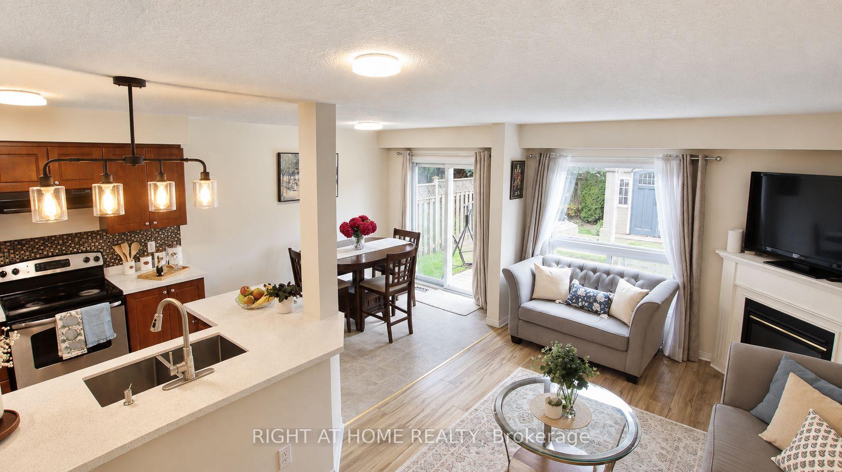 Photo 10 of 35 Chantilly Street, Kitchener, Huron Park — HOMEH