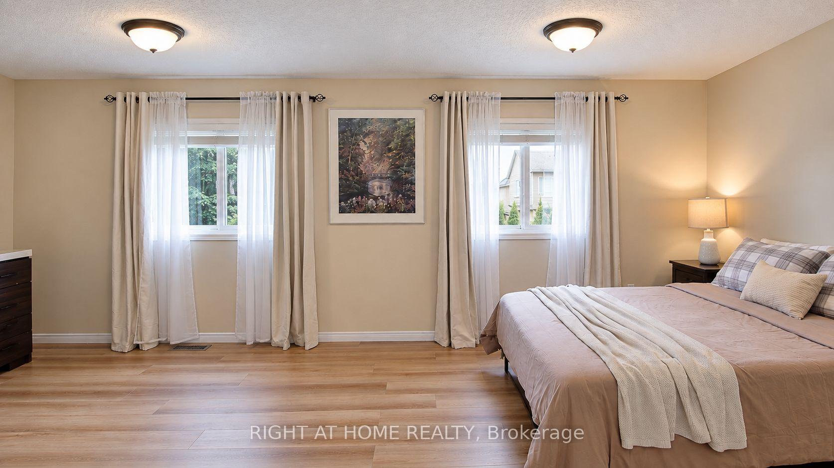 Photo 14 of 35 Chantilly Street, Kitchener, Huron Park — HOMEH
