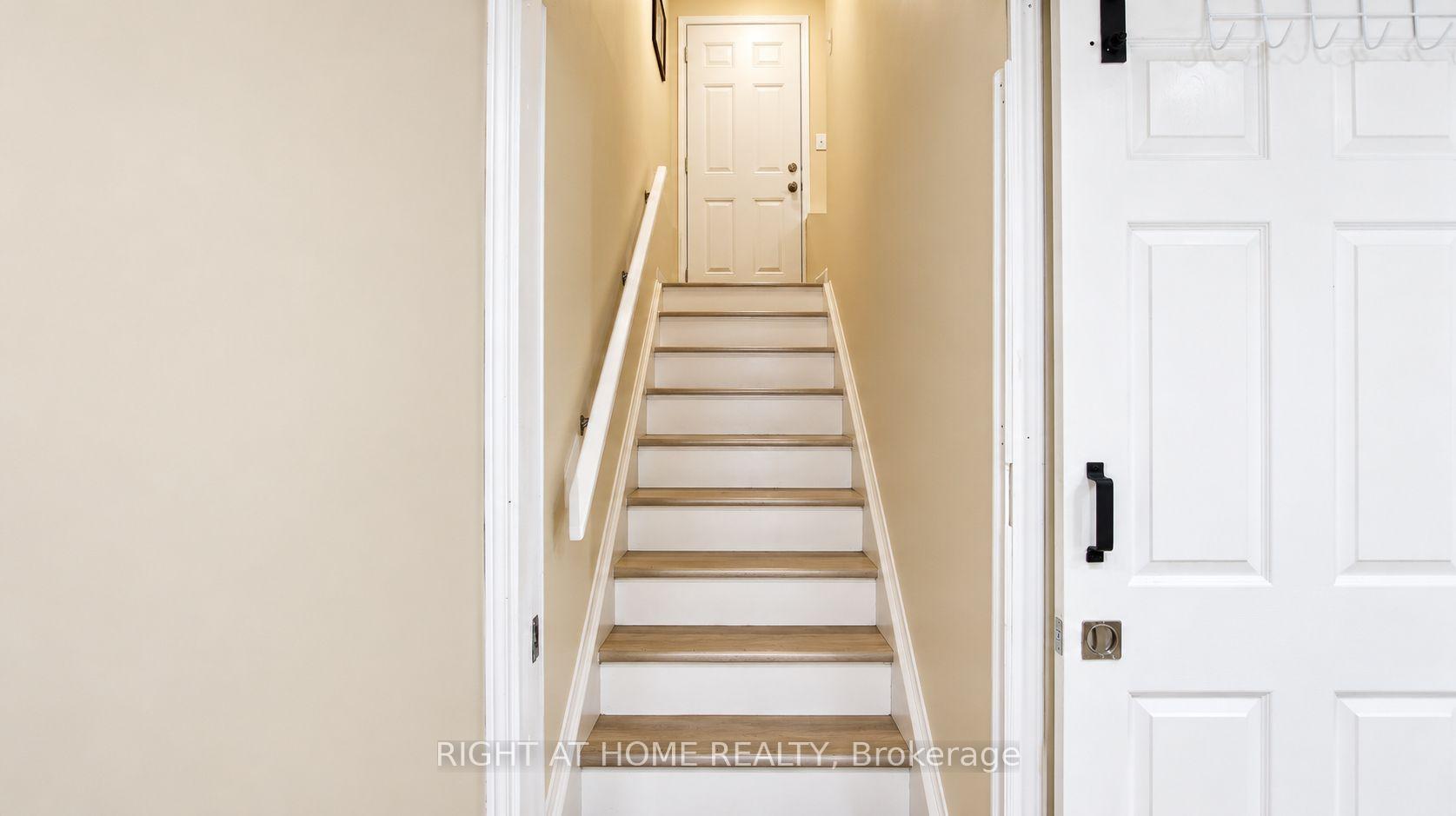 Photo 25 of 35 Chantilly Street, Kitchener, Huron Park — HOMEH