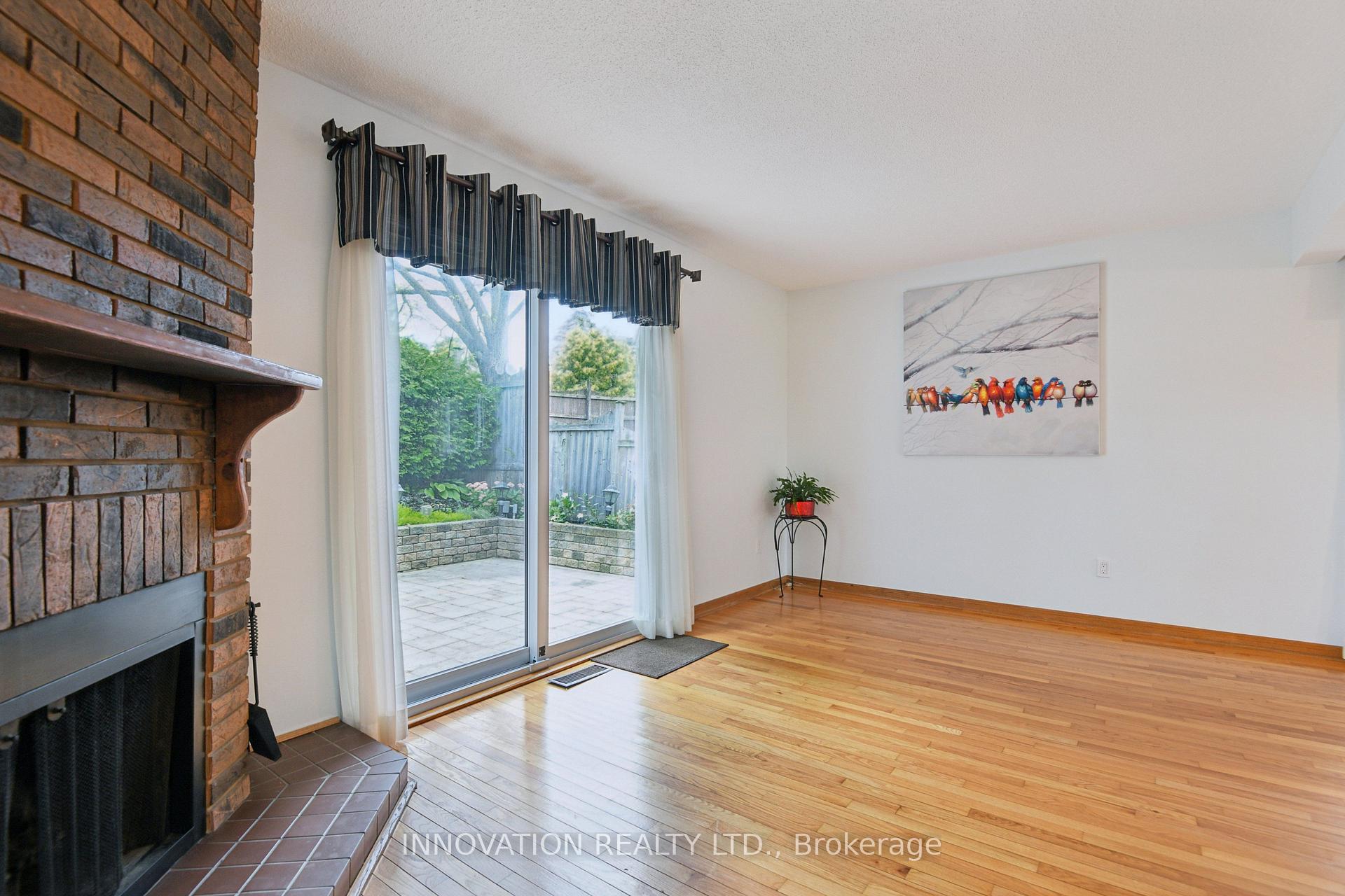 Photo 13 of 65 Bartley Crescent, Ottawa, Barrhaven - On the Green — HOMEH