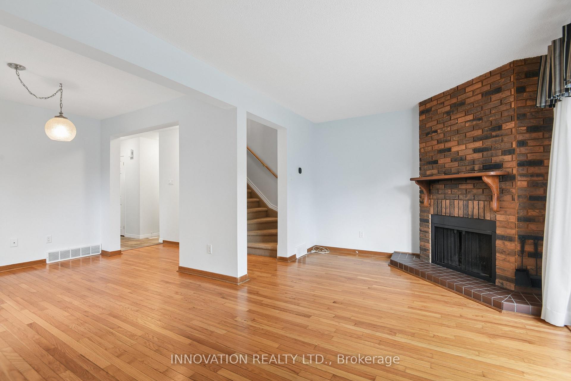 Photo 14 of 65 Bartley Crescent, Ottawa, Barrhaven - On the Green — HOMEH