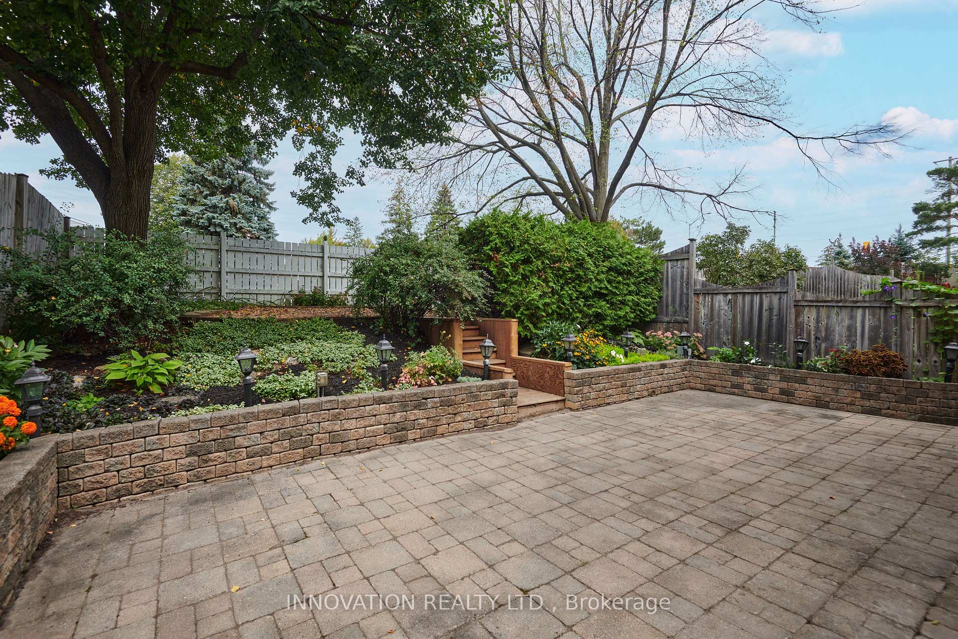 Photo 26 of 65 Bartley Crescent, Ottawa, Barrhaven - On the Green — HOMEH