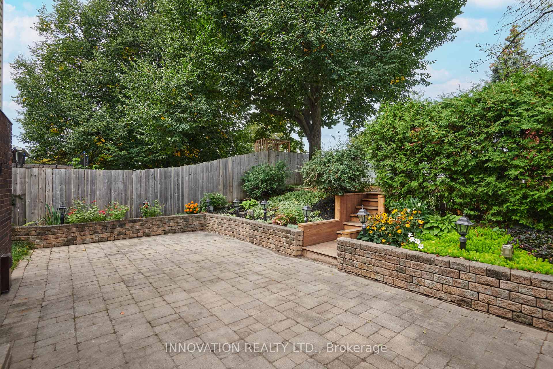 Photo 29 of 65 Bartley Crescent, Ottawa, Barrhaven - On the Green — HOMEH