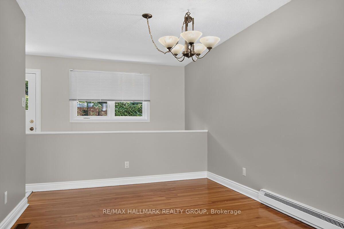 Photo 12 of 20 Cramer Drive, Ottawa, Sheahan Estates/Trend Village — HOMEH