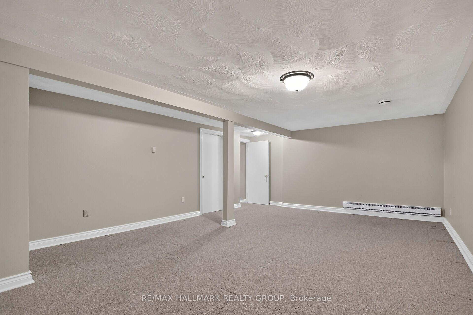 Photo 31 of 20 Cramer Drive, Ottawa, Sheahan Estates/Trend Village — HOMEH
