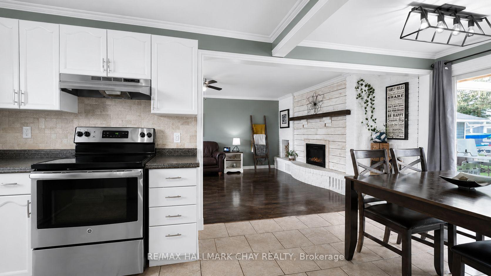 Photo 8 of 10 Finlay Mill Road, Springwater, Midhurst — HOMEH