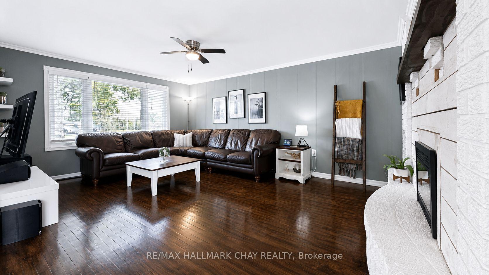 Photo 13 of 10 Finlay Mill Road, Springwater, Midhurst — HOMEH