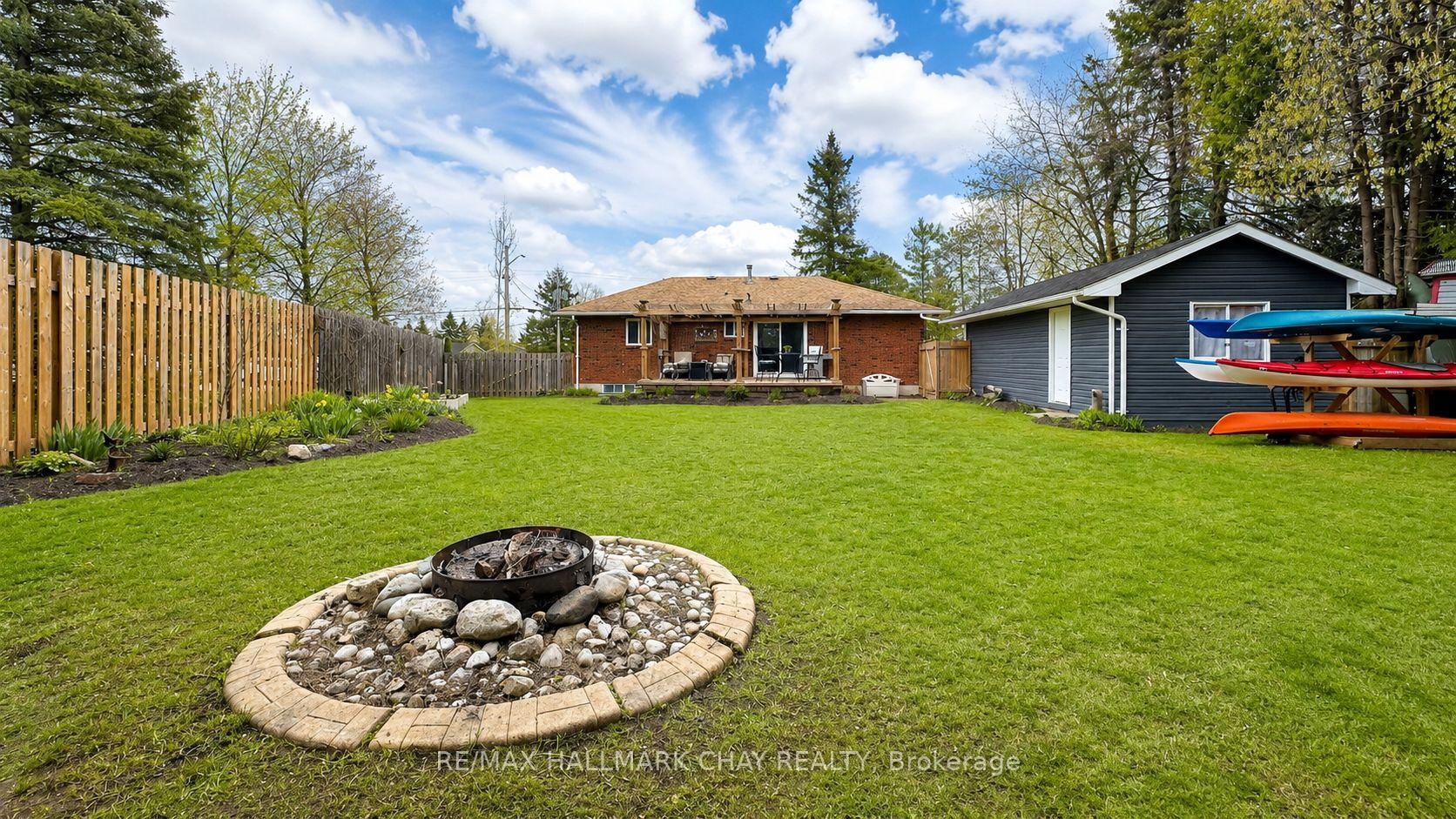 Photo 30 of 10 Finlay Mill Road, Springwater, Midhurst — HOMEH