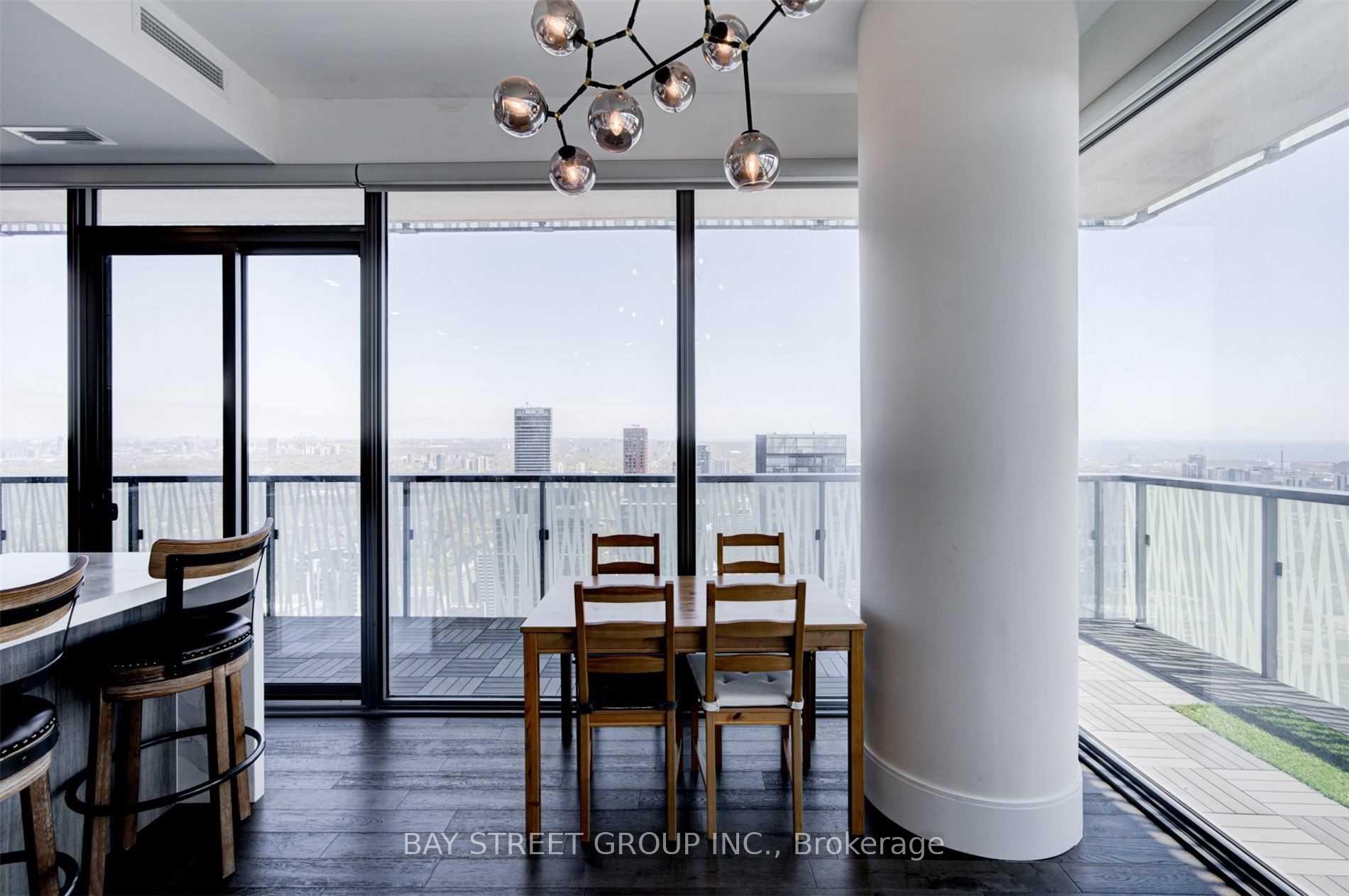 Photo 13 of Unit Lph5202, 50 Charles Street, Toronto, Church-Yonge Corridor — HOMEH
