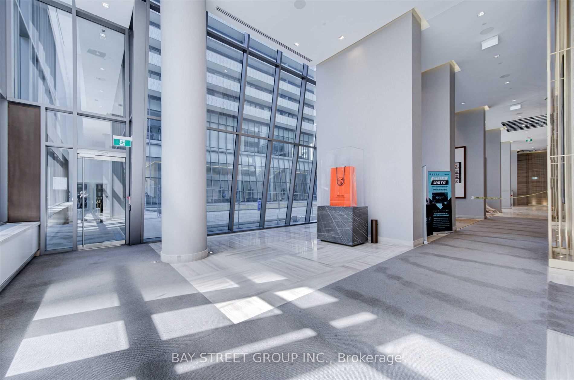 Photo 38 of Unit Lph5202, 50 Charles Street, Toronto, Church-Yonge Corridor — HOMEH