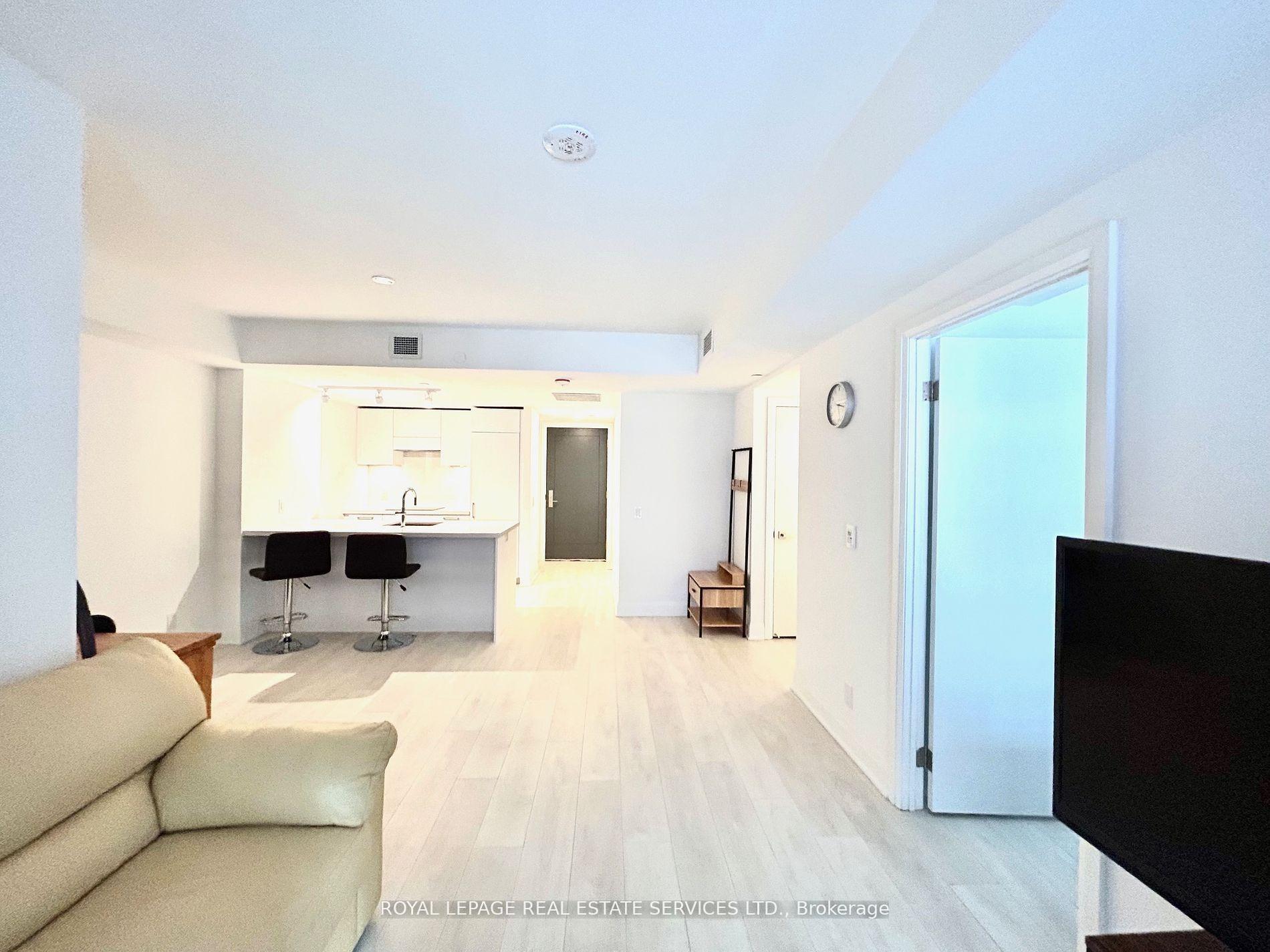 Photo 3 of Unit 434, 33 Frederick Todd Way, Toronto, Thorncliffe Park — HOMEH