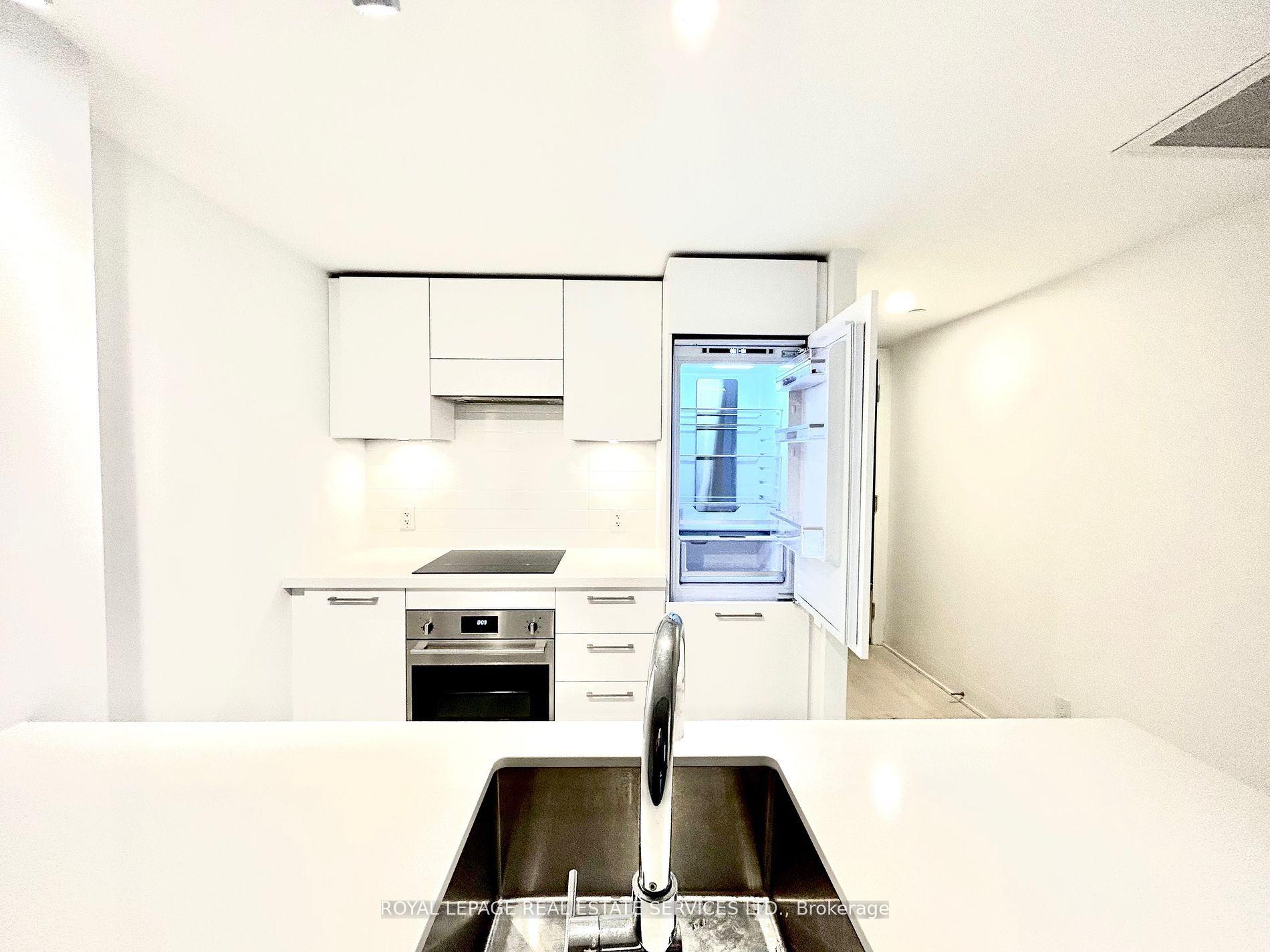 Photo 11 of Unit 434, 33 Frederick Todd Way, Toronto, Thorncliffe Park — HOMEH