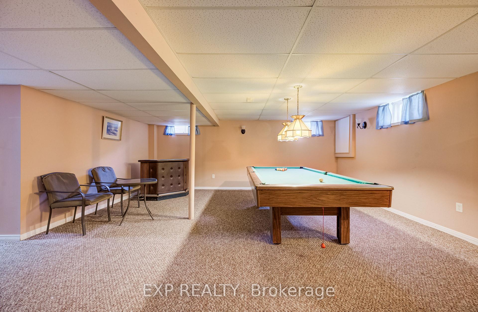 Photo 30 of 16 Bonnylyn Drive, Waterloo — HOMEH
