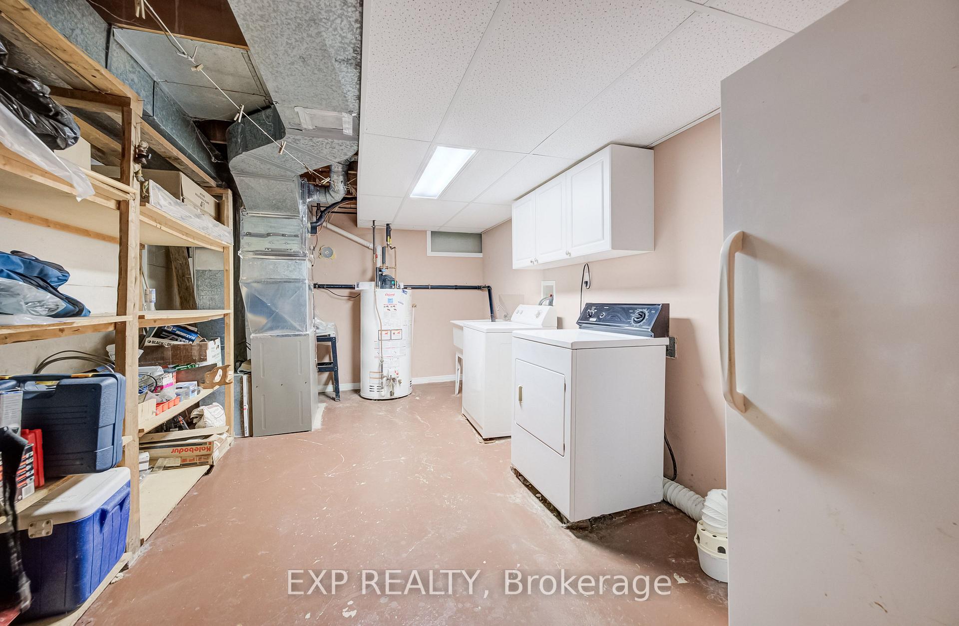 Photo 32 of 16 Bonnylyn Drive, Waterloo — HOMEH