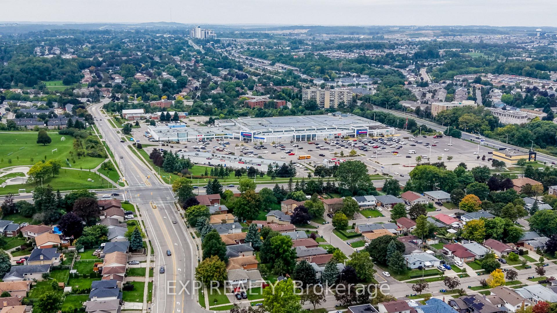 Photo 45 of 16 Bonnylyn Drive, Waterloo — HOMEH