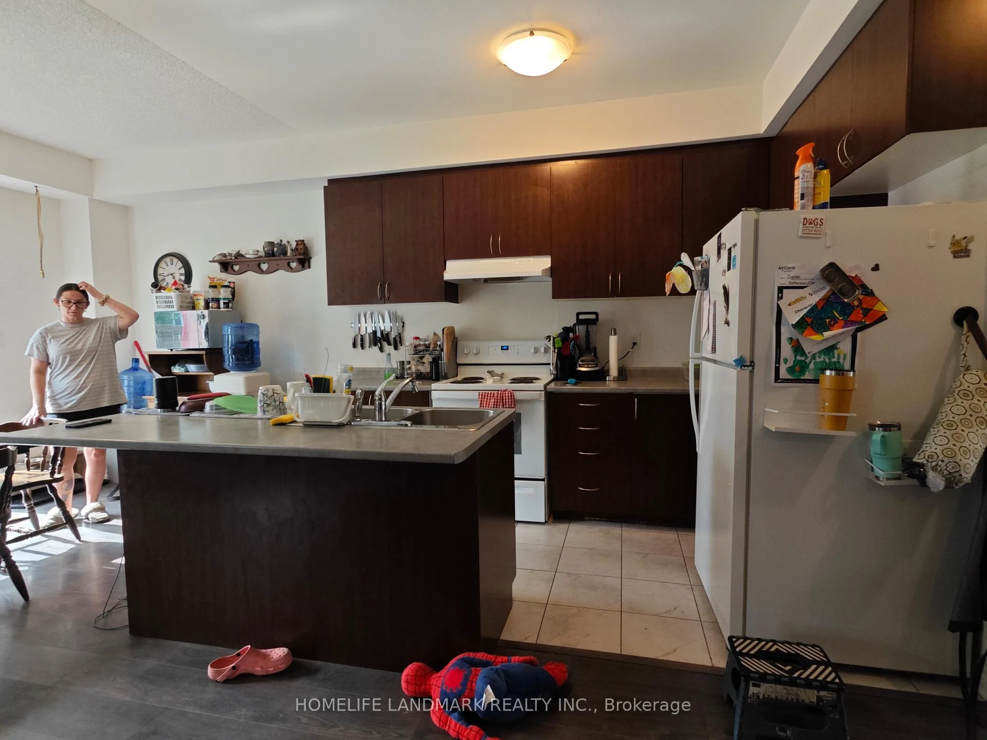 Photo 15 of 12 Catamaran Drive, Wasaga Beach — HOMEH